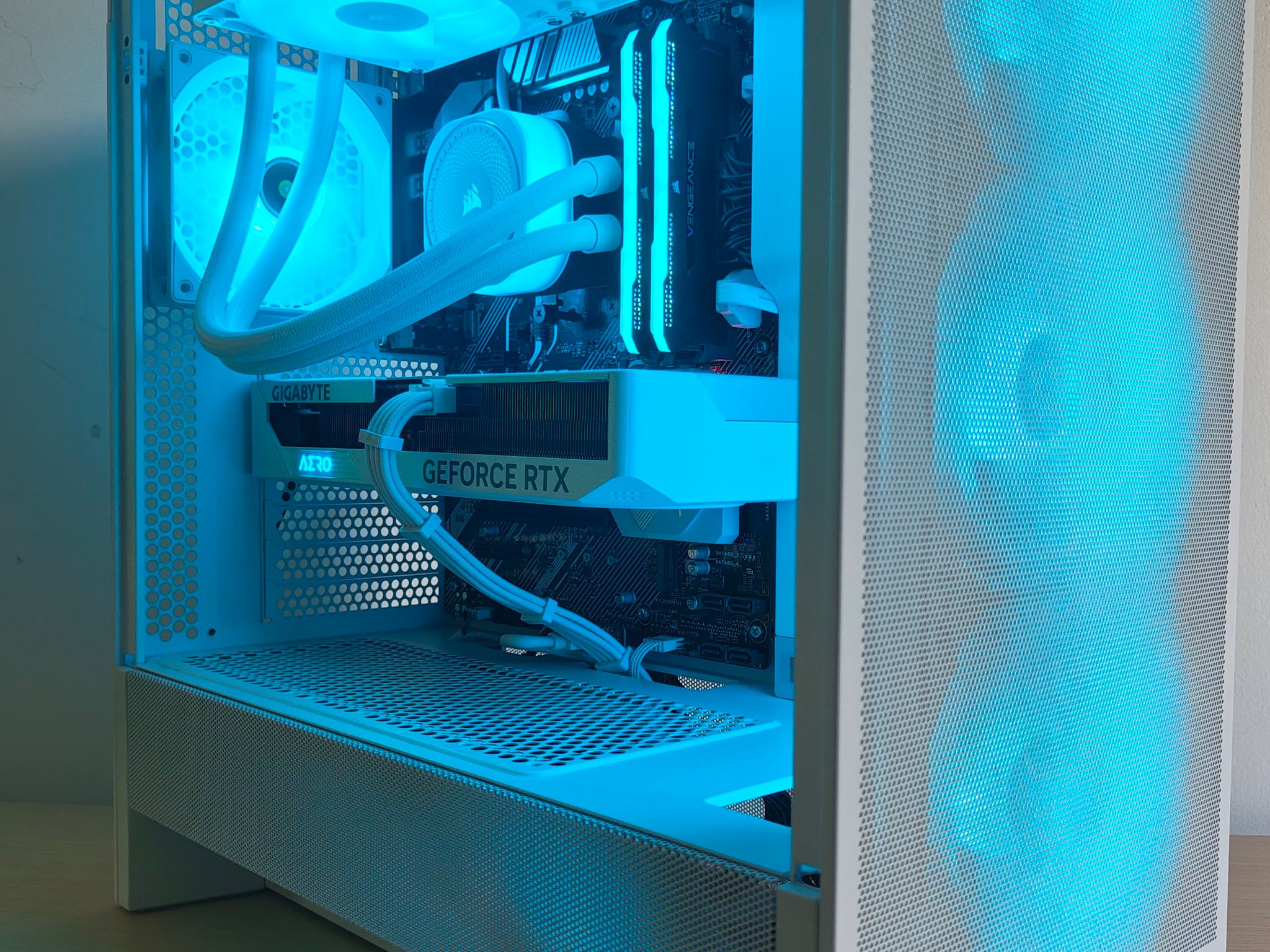 RTX 4060 Ti 16GB | Ryzen 7 | 32GB RAM | Gaming PC