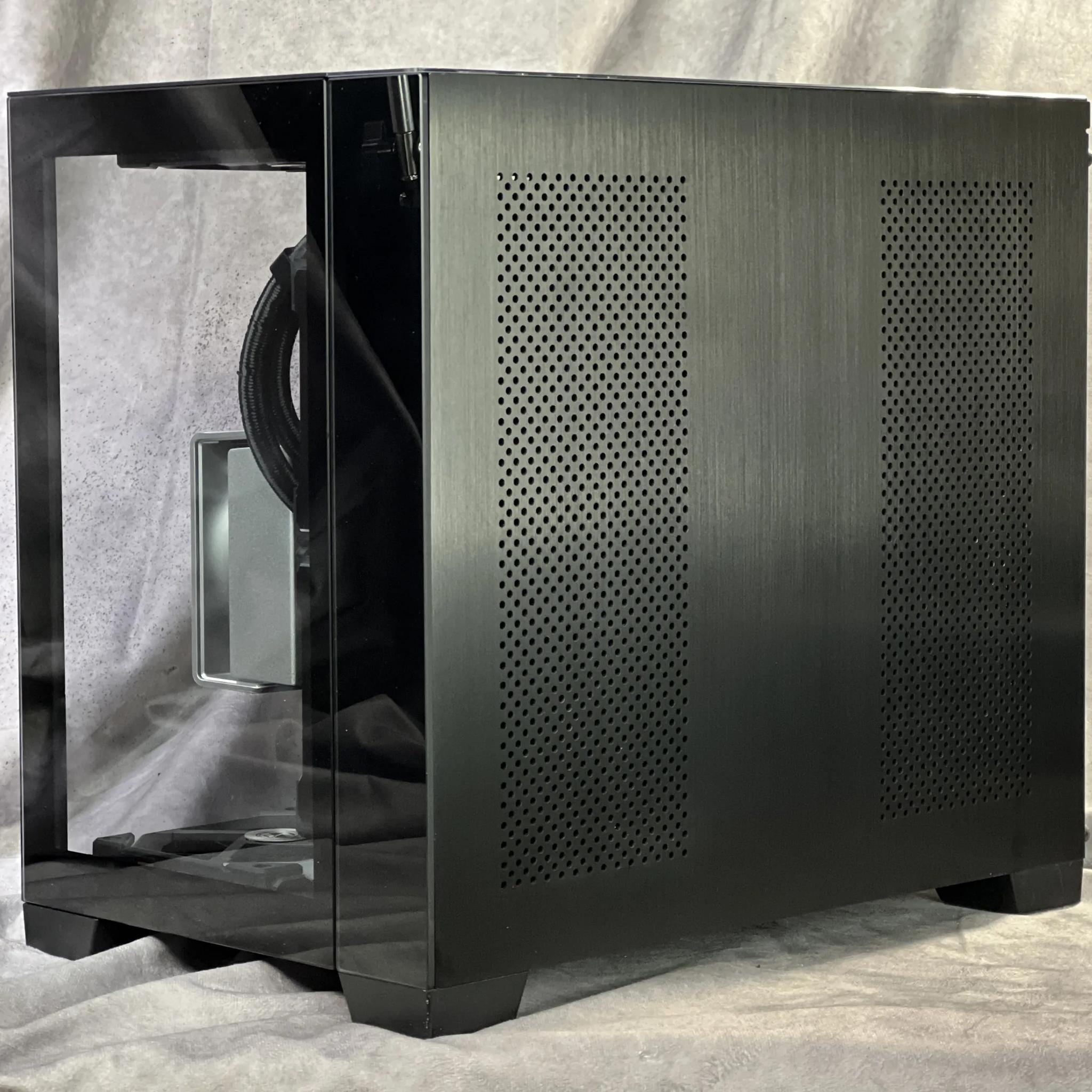 Custom Gaming PC - 7600X3D, 7800 XT, 32GB DDR5-6000, 1TB Gen 4 NVMe, full custom cables