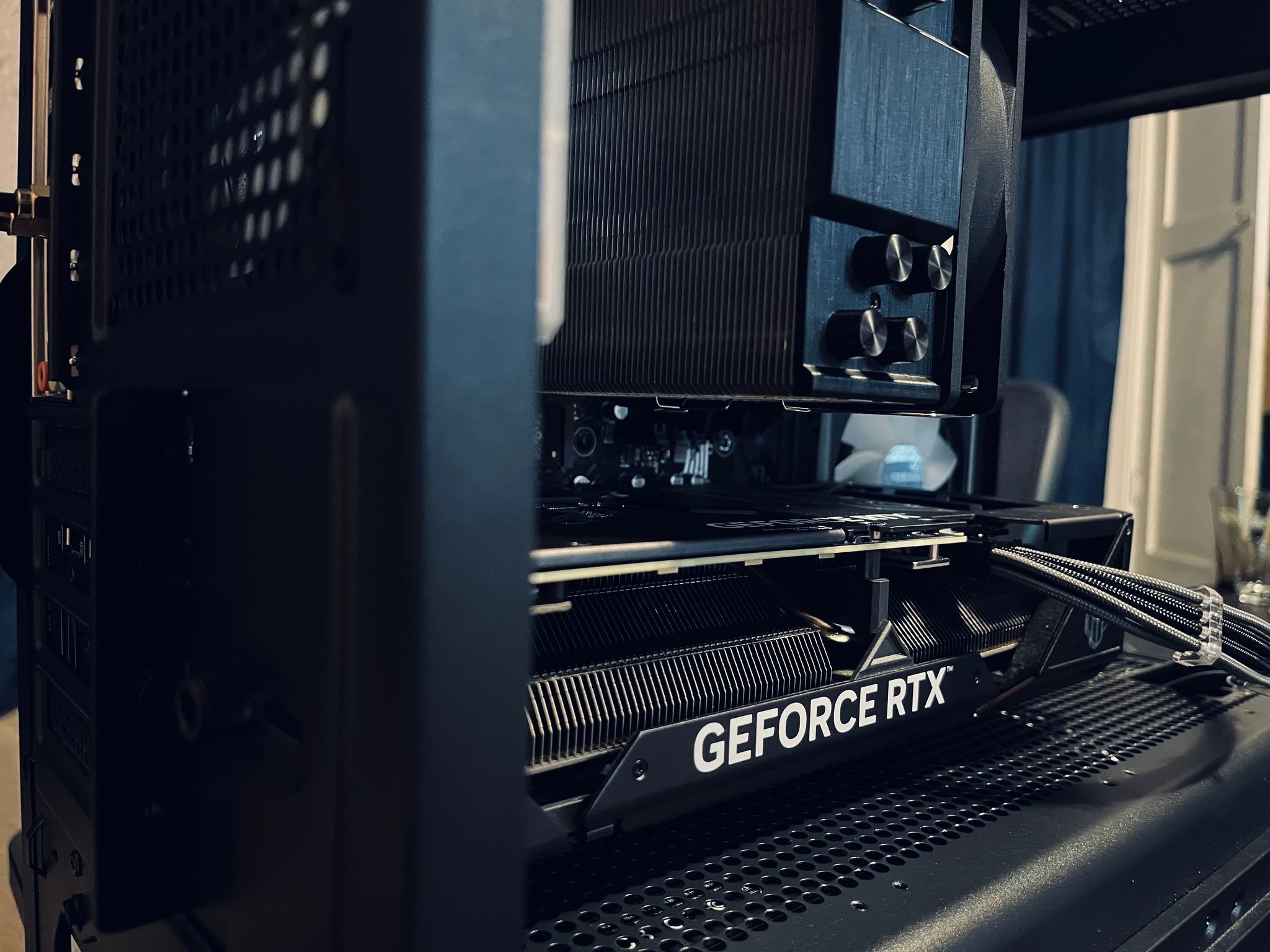 Pro Gaming PC |RTX 4070 // Ryzen 7 3700x // 32GB DDR4|
