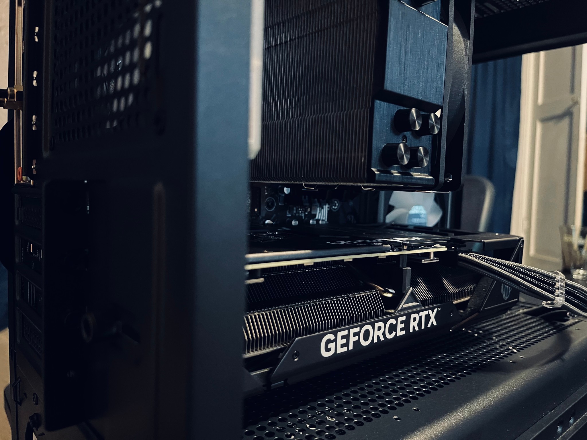 Pro Gaming PC |RTX 4070 // Ryzen 7 3700x // 32GB DDR4|