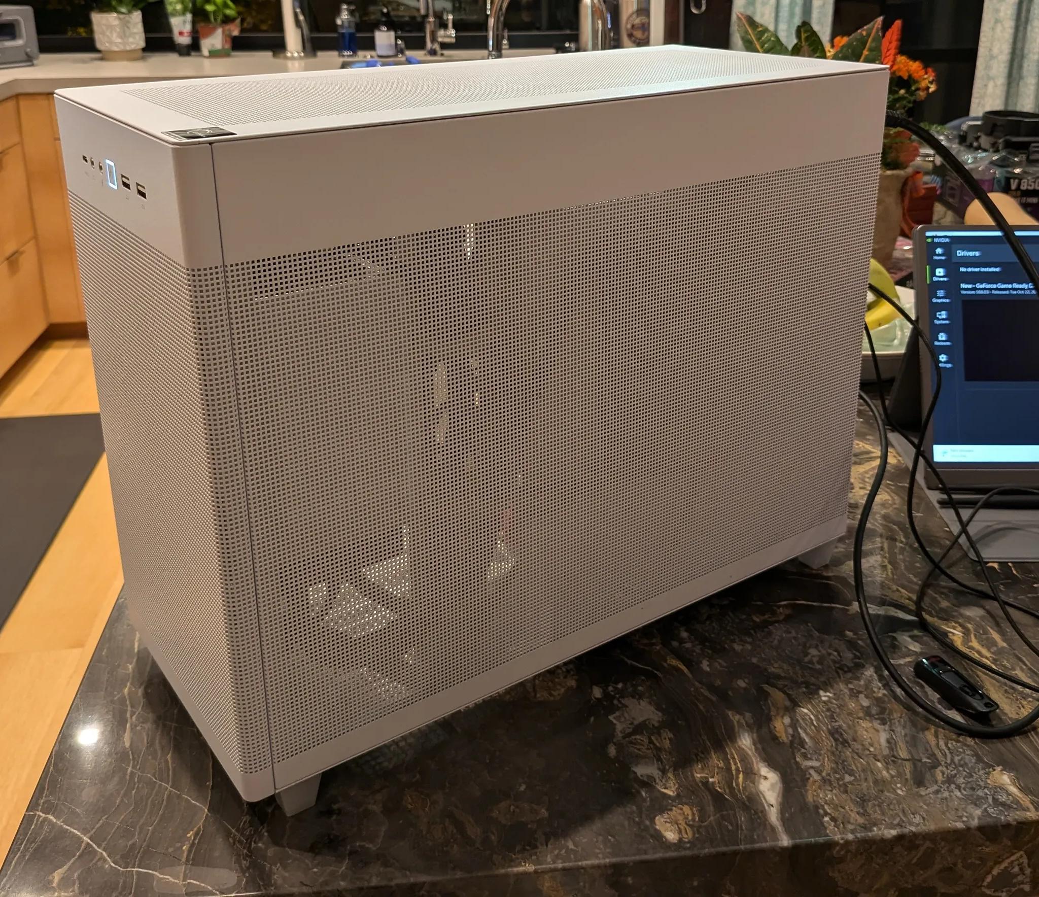 AMD Ryzen 5 7500F, RTX 4060, 32GB DDR5, 2TB SSD Gaming Computer Desktop PC