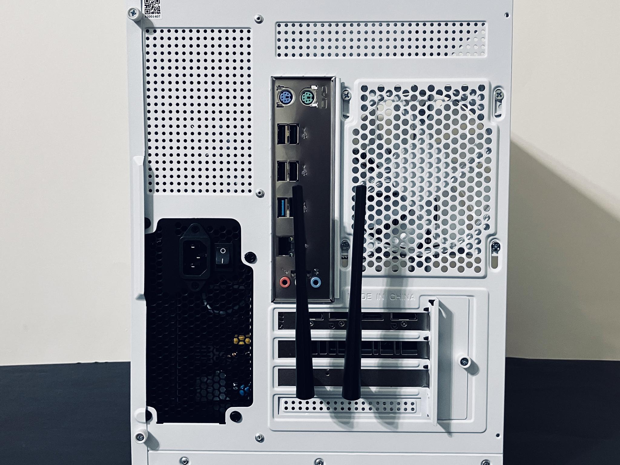 ❄️White Gaming PC wRGB - Intel Xeon 6-cores ● 16GB RAM ● 512GB SSD ● RTX 2060 ● Great Value 1080p