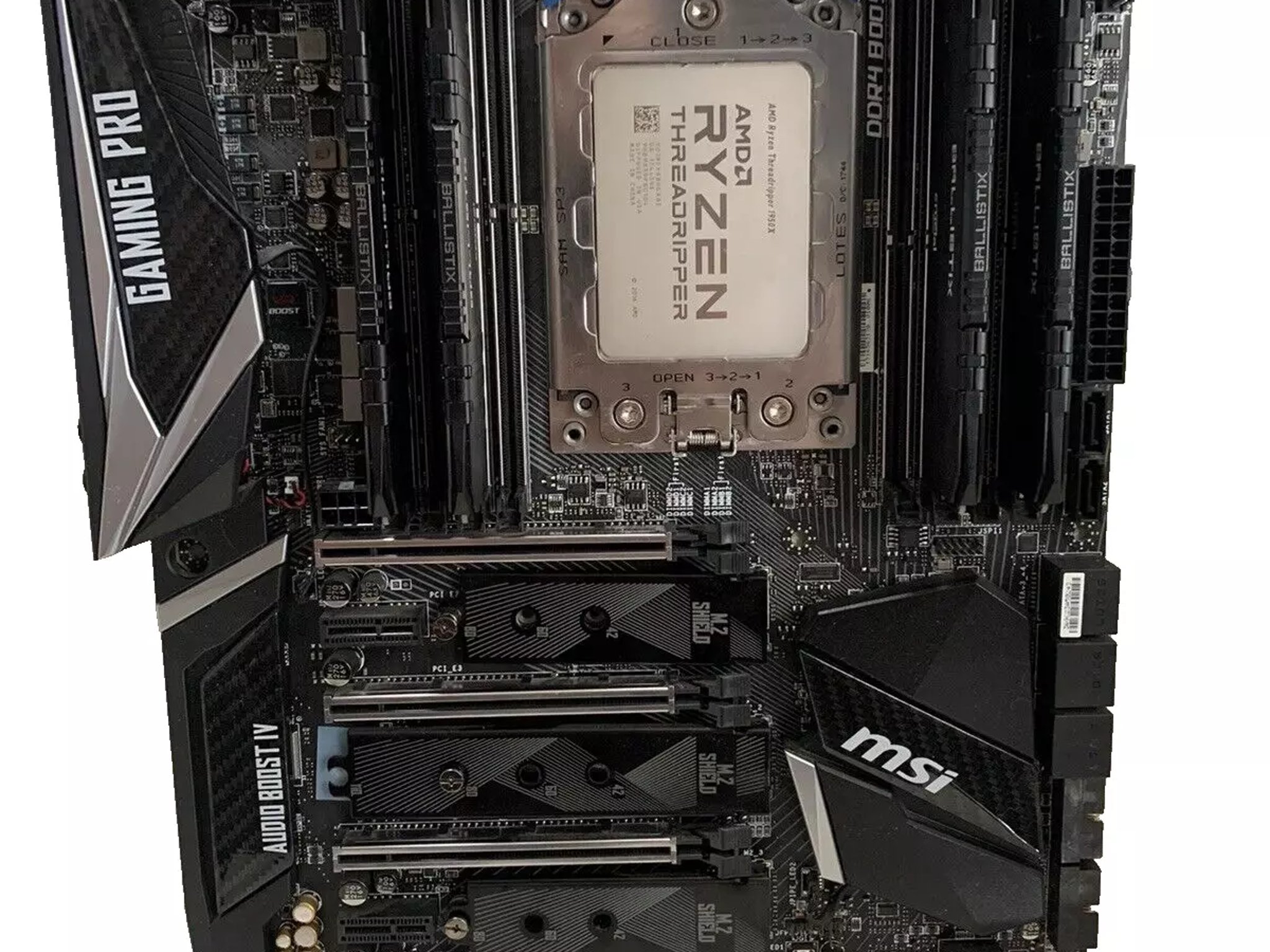 AMD ryzen threadripper 1950x, MSI X399 GAMING PRO CARBON AC, Corsair 240mm AIO