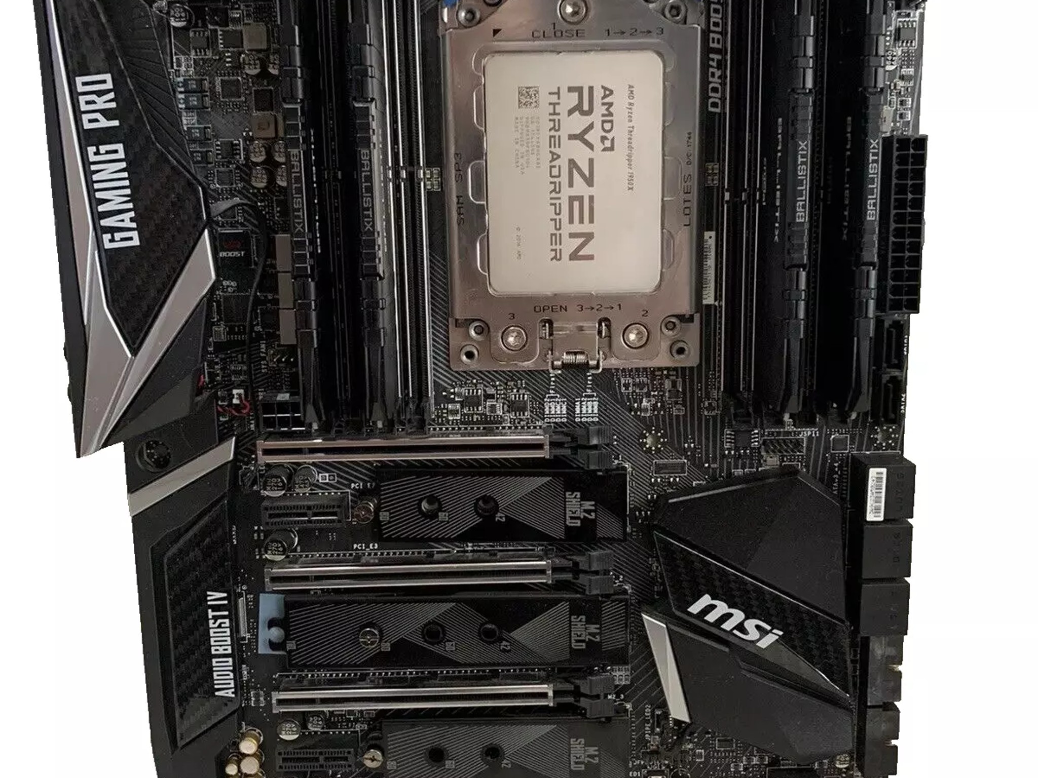 AMD ryzen threadripper 1950x, MSI X399 GAMING PRO CARBON AC, Corsair 240mm AIO