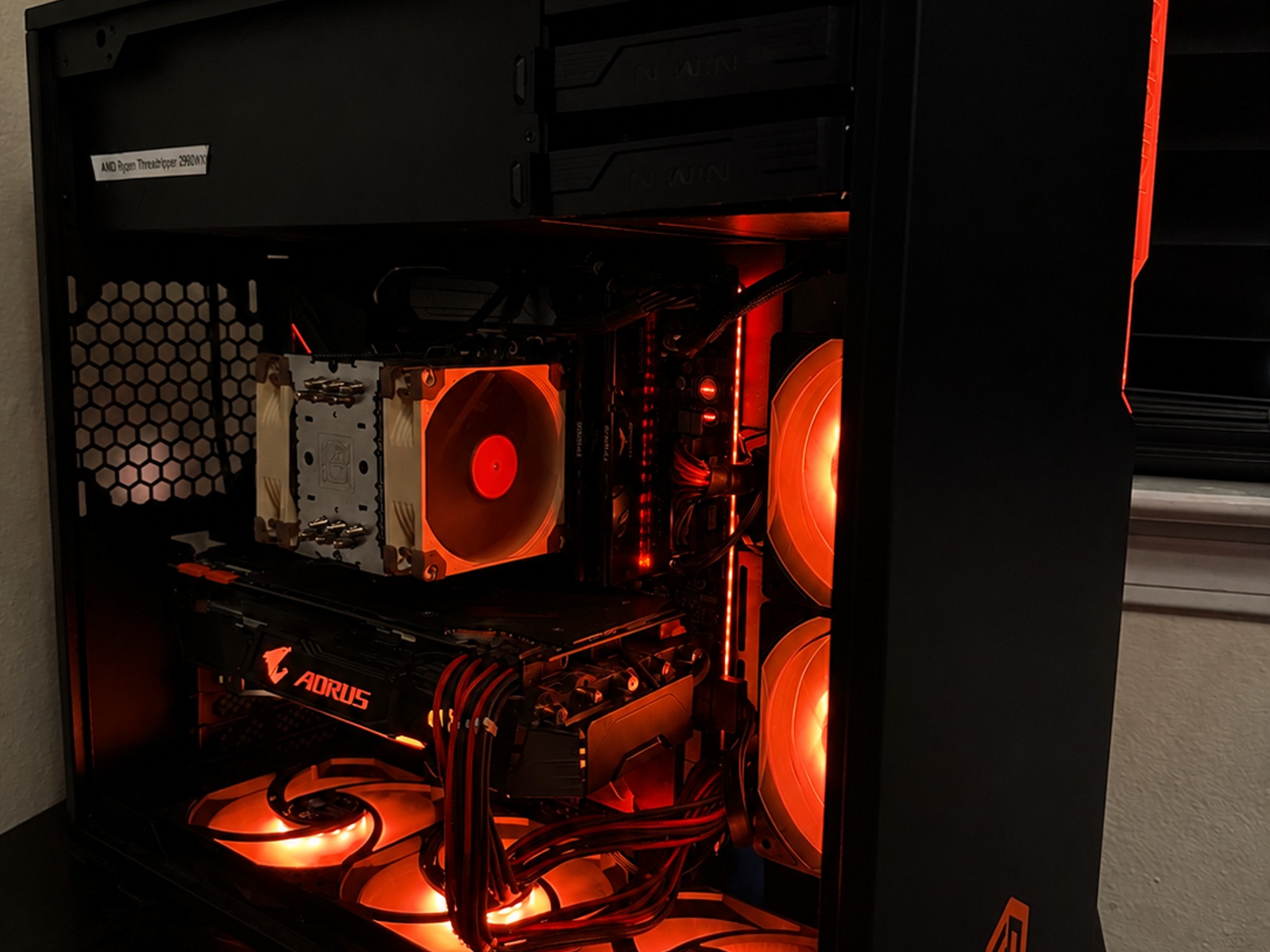 Black/Orange Gaming Pc