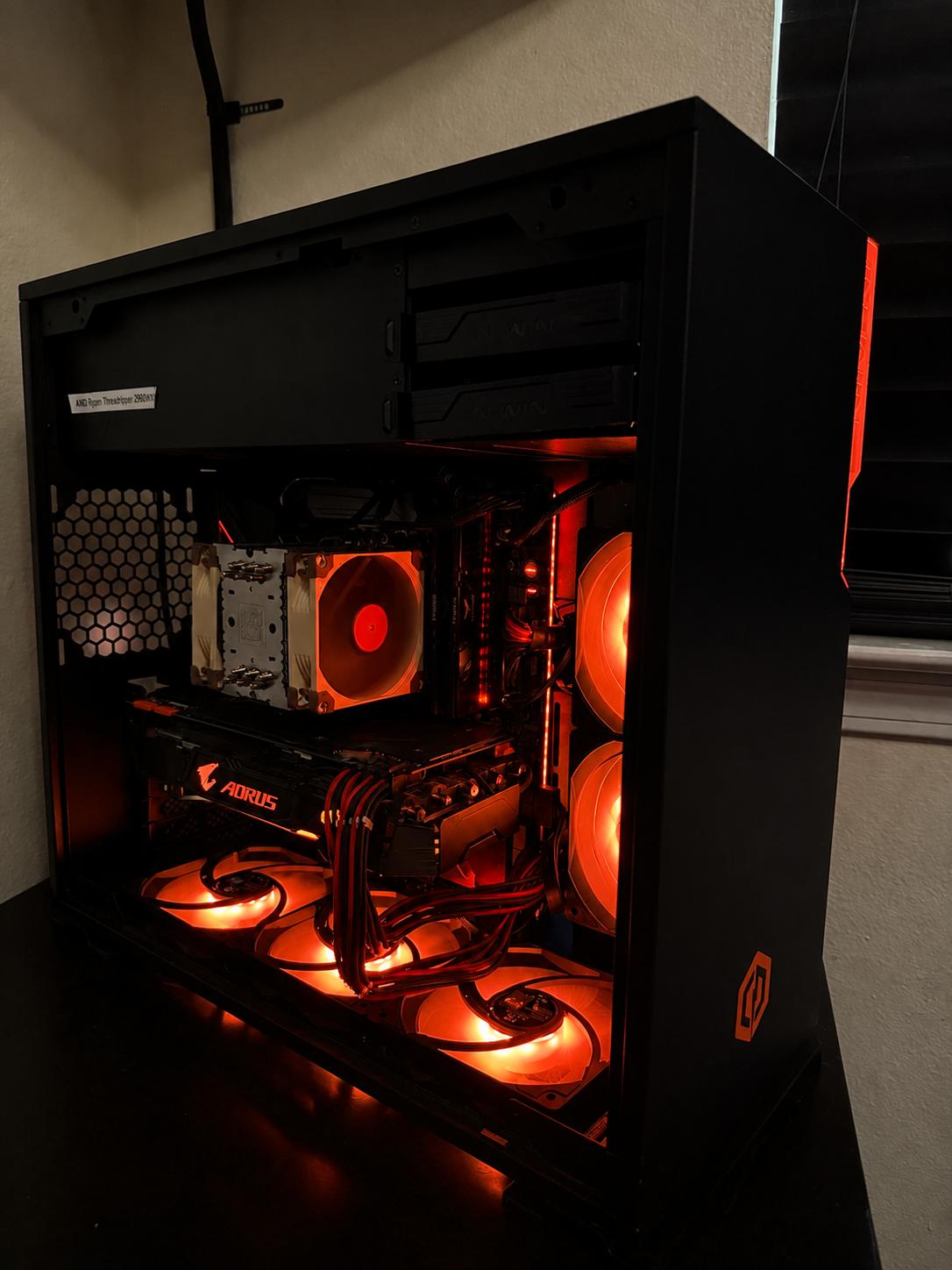 Black/Orange Gaming Pc