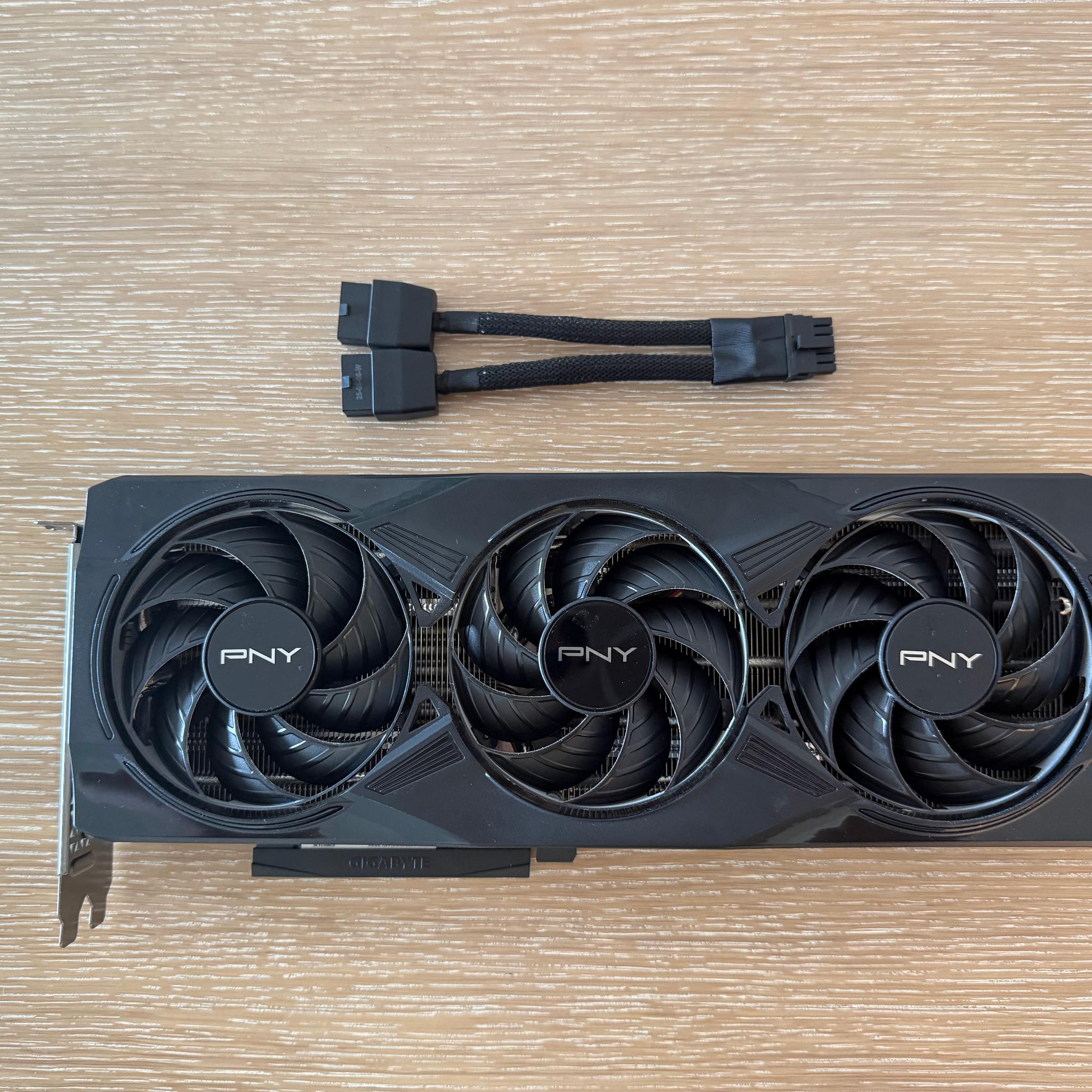 PNY GeForce RTX 5070 | Overclocked Triple Fan