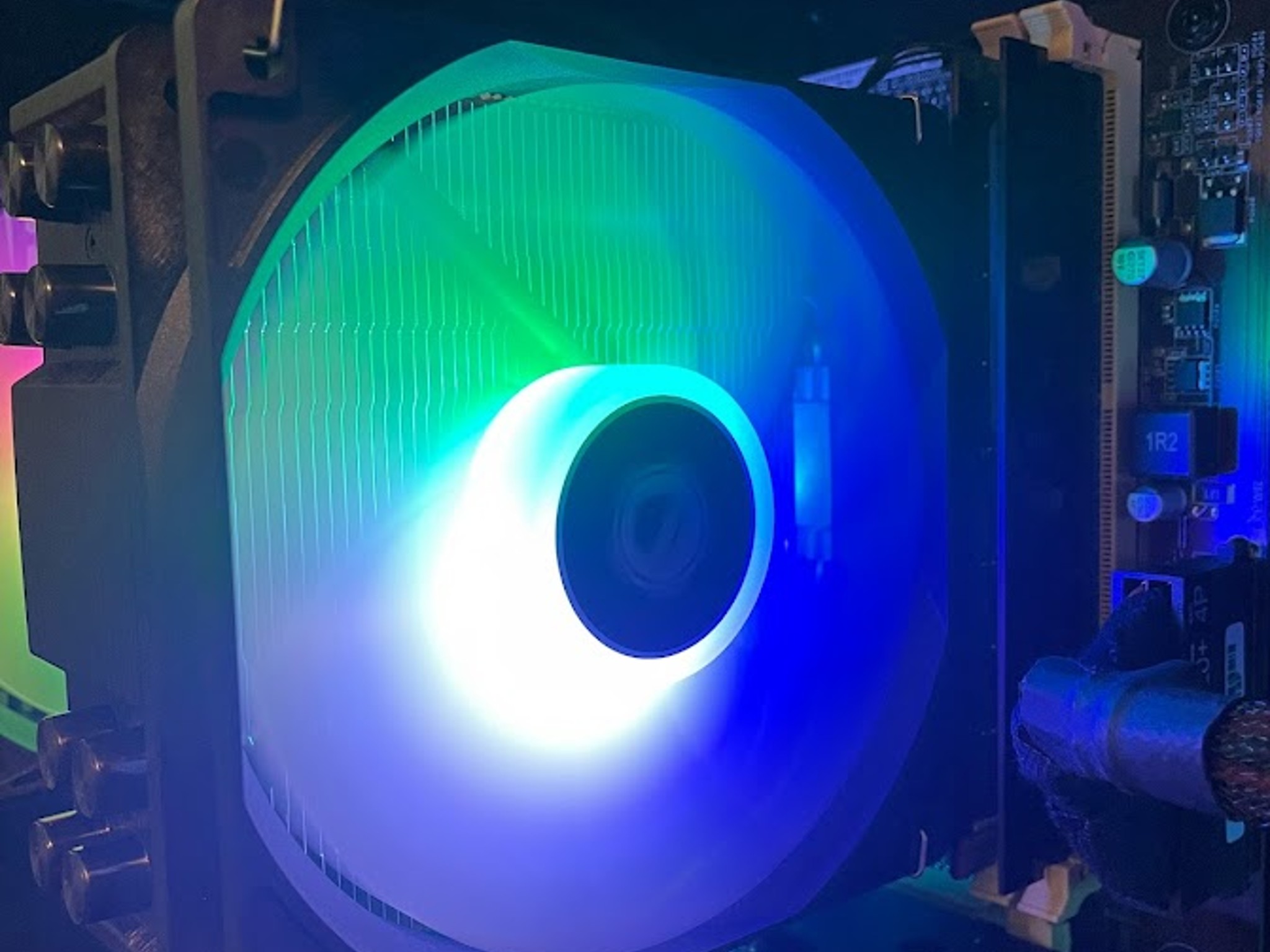 RGB Black Gaming PC| Intel i5 / Amd RX580 / 8GB / 128GB Ssd + 500GB Win 10 Pro WiFi