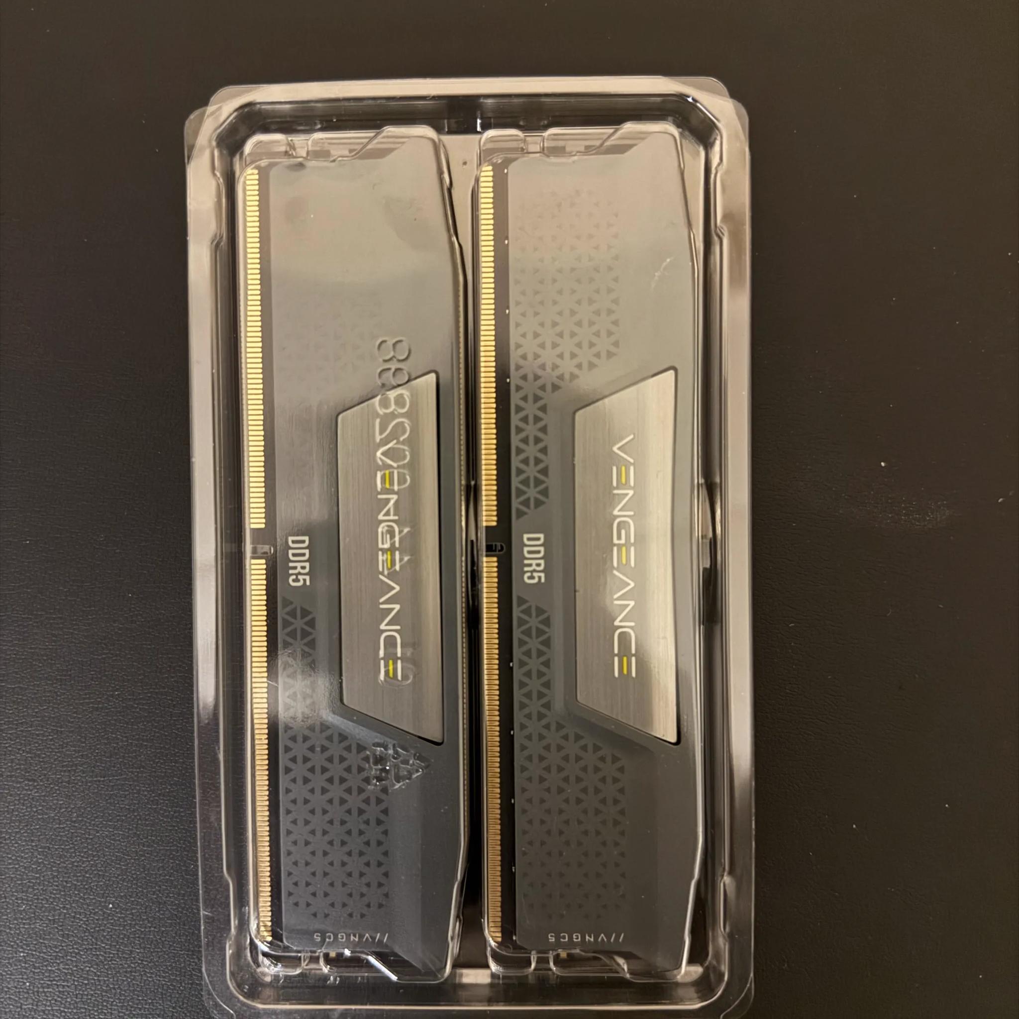 AMD DDR5 Bundle| Ryzen 7 7800X3D w/64GB DDR5 6000MHz