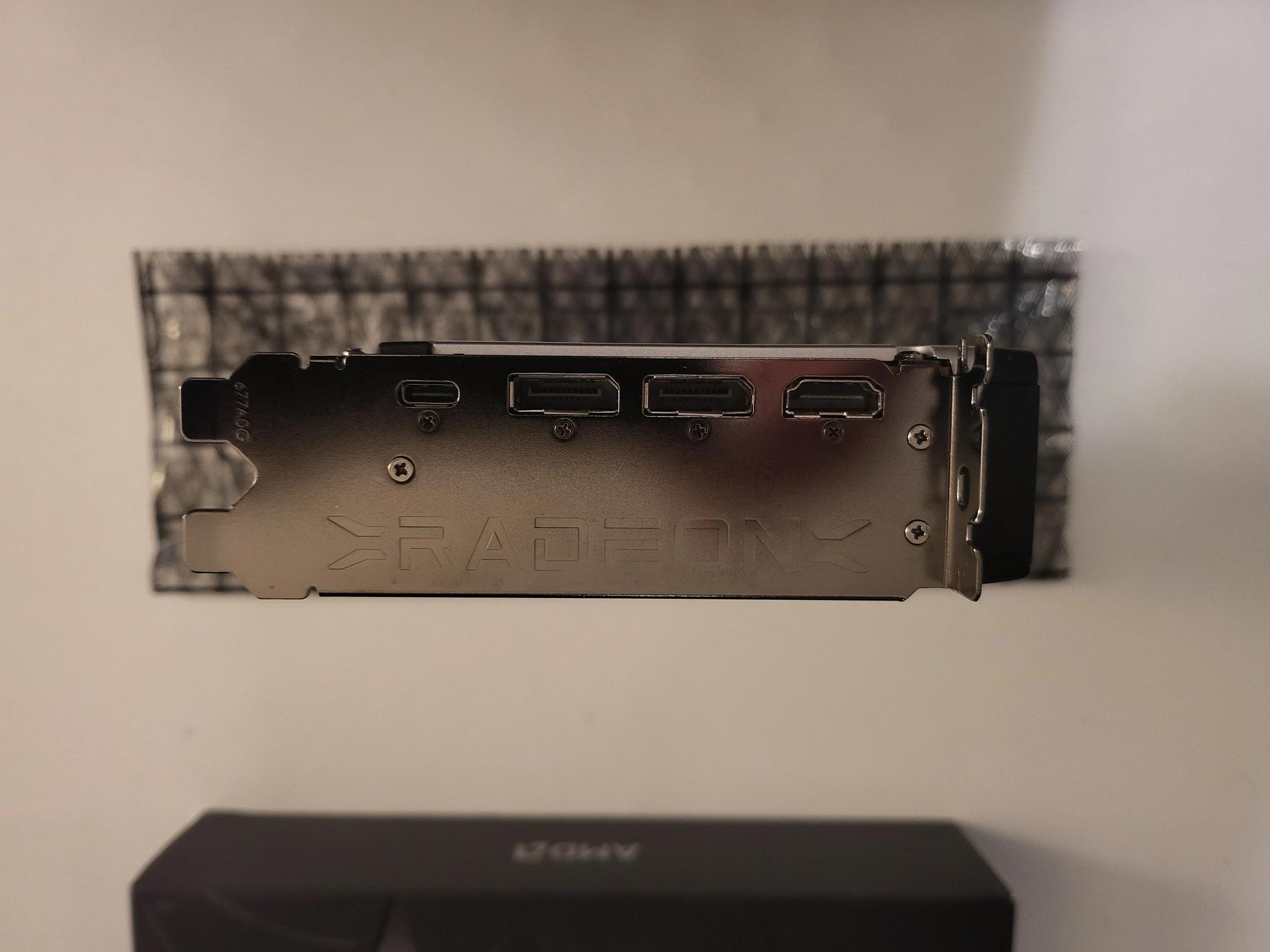 AMD RX 6800 Reference Model