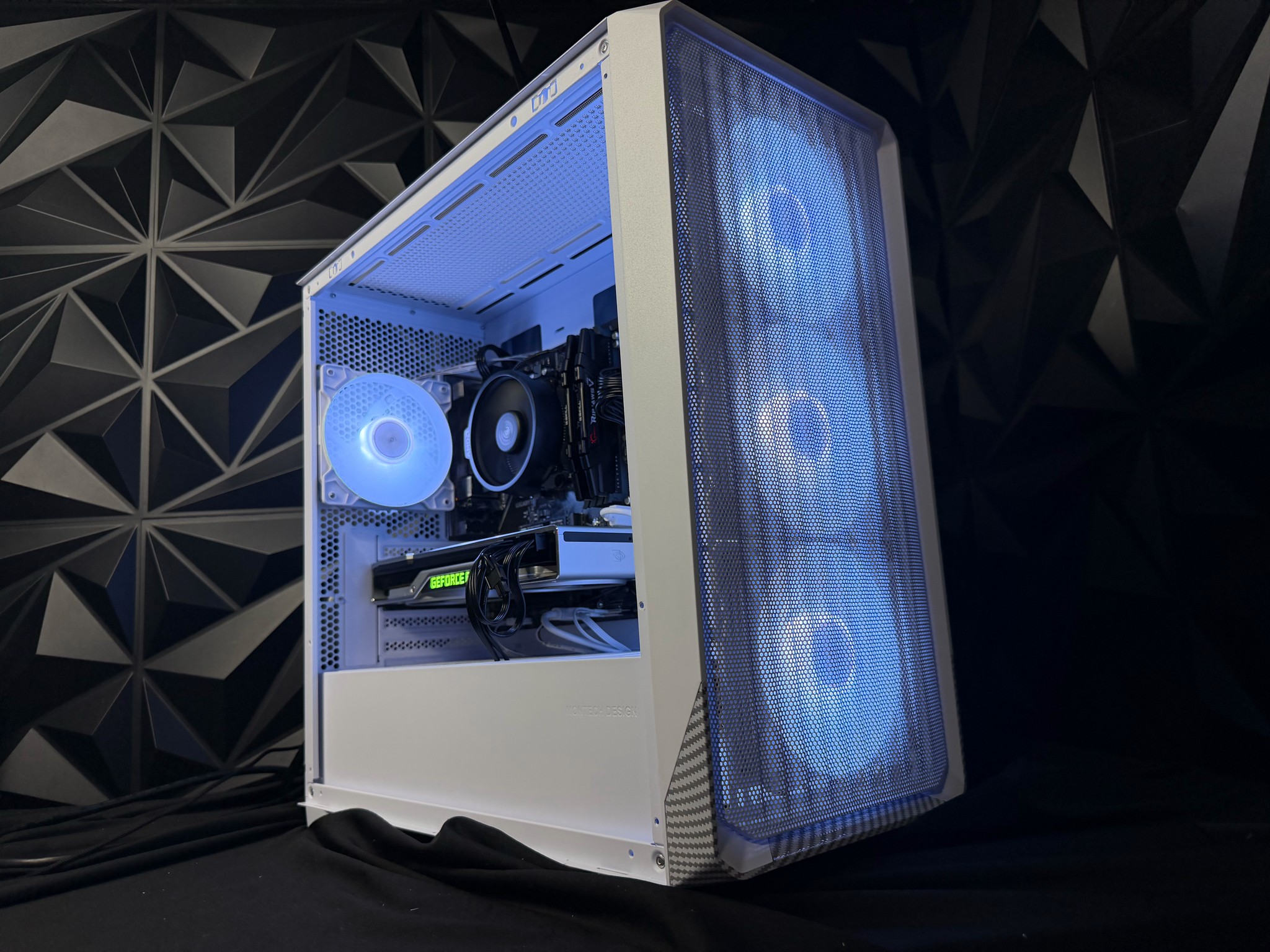 🌲❄️ FOREST ICE ❄️🌲Ryzen 5 5500| RTX 2070Super| 16 GB DDR4| 500GB NVMe| 650W PSU