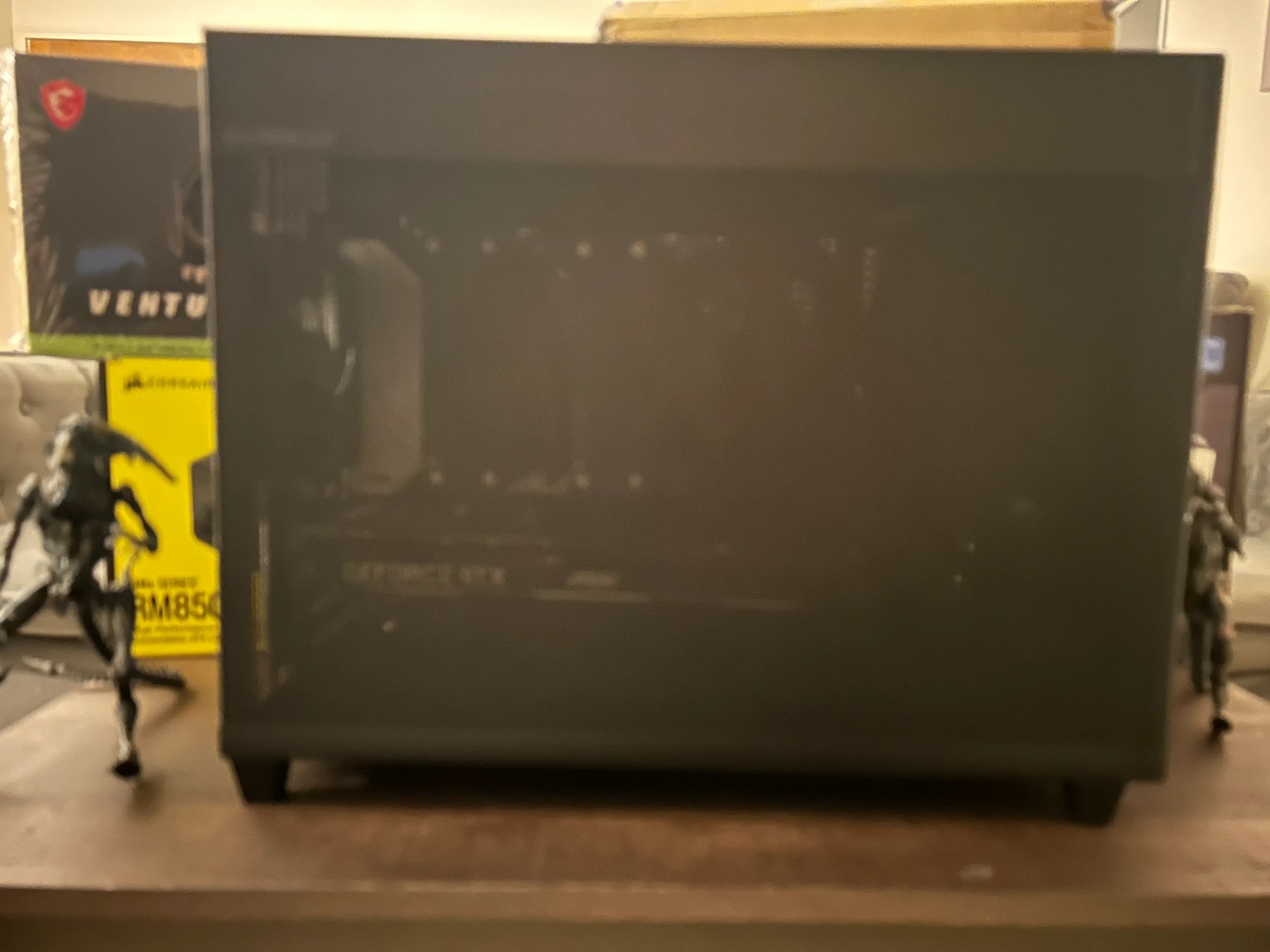Intel Core i5 13400F, Nvidia MSI RTX 4070 oc, 32GB RAM, 500GB MSI SSD NVMe, Corsair PSU 850W