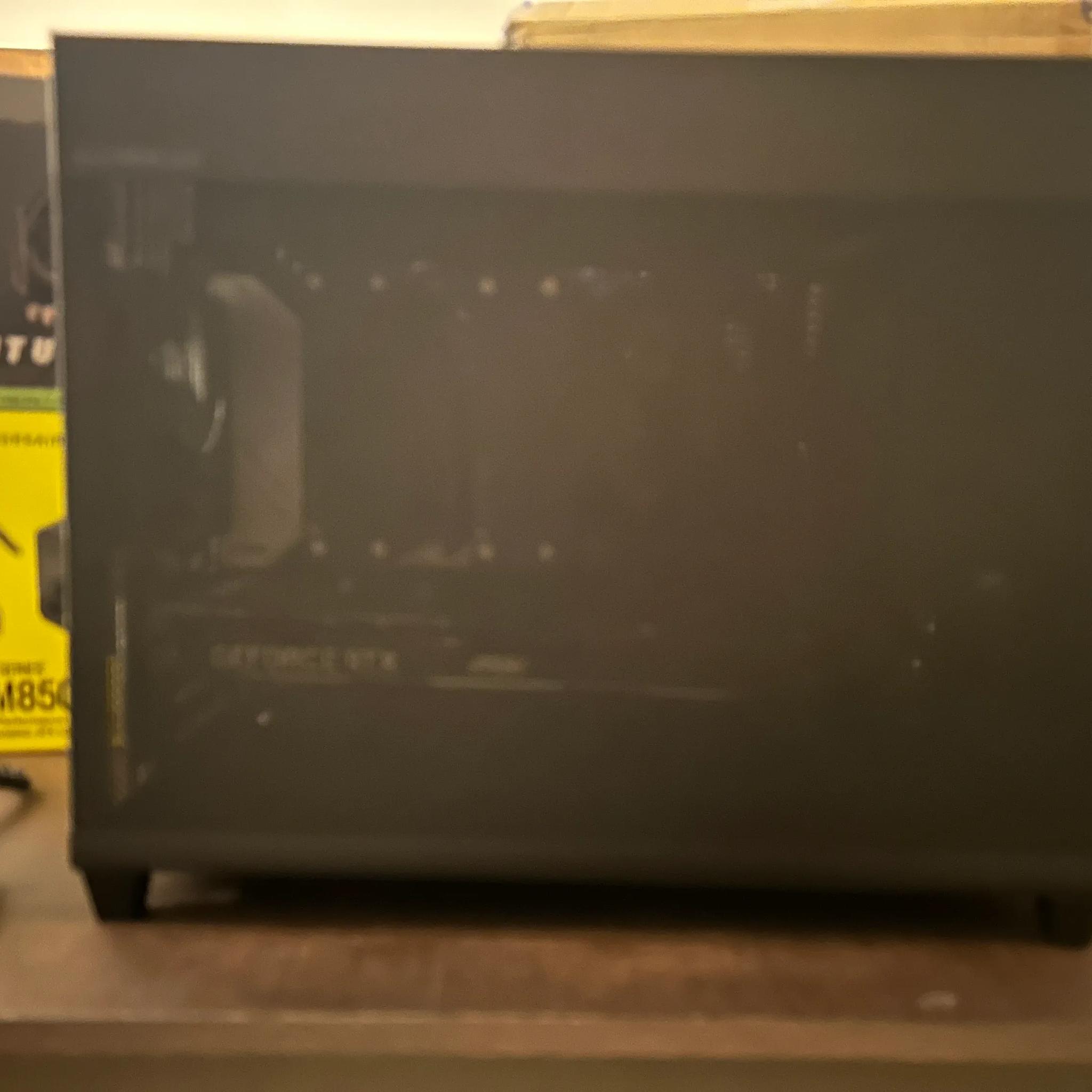 Intel Core i5 13400F, Nvidia MSI RTX 4070 oc, 32GB RAM, 500GB MSI SSD NVMe, Corsair PSU 850W