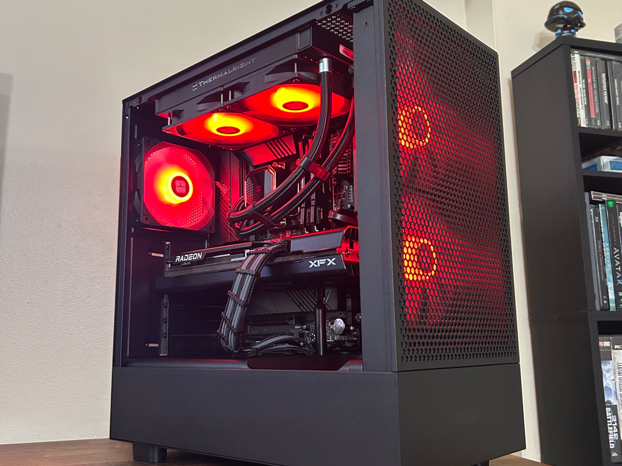 RX 7700XT 12GB | Intel i5 12600K | 32GB DDR4 | 1TB SSD | The Operator RX