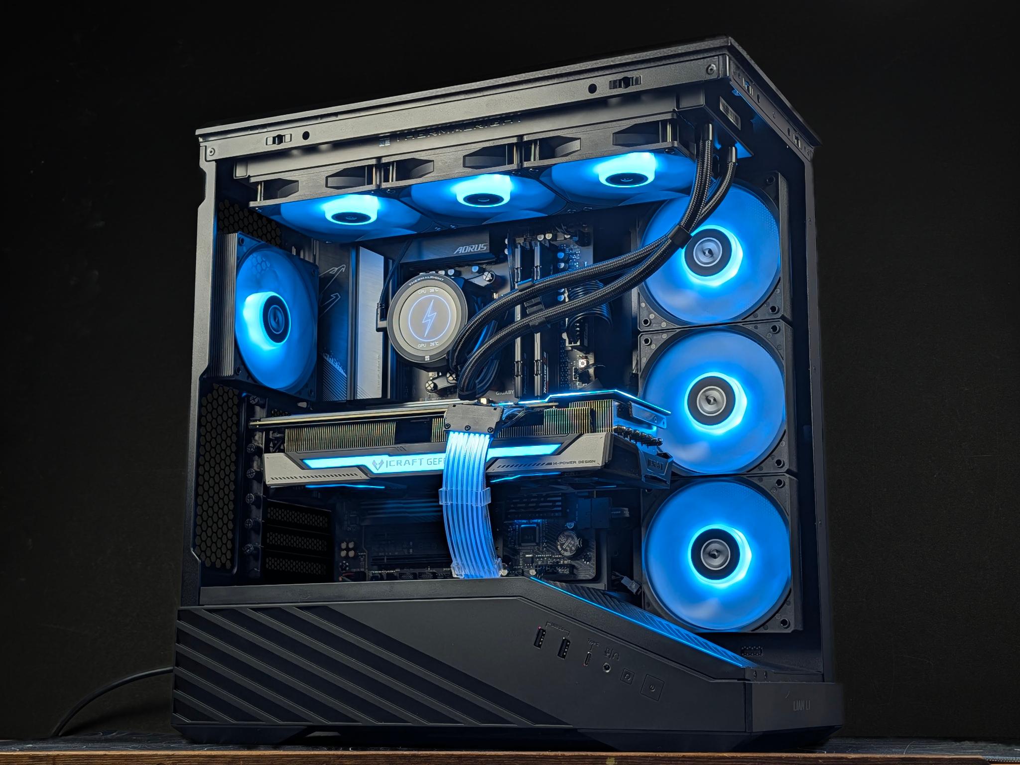 🧊 Ryzen 7 7700 • RTX 3080 Ti 12GB • 32GB DDR5 • 2TB SSD • Gaming PC