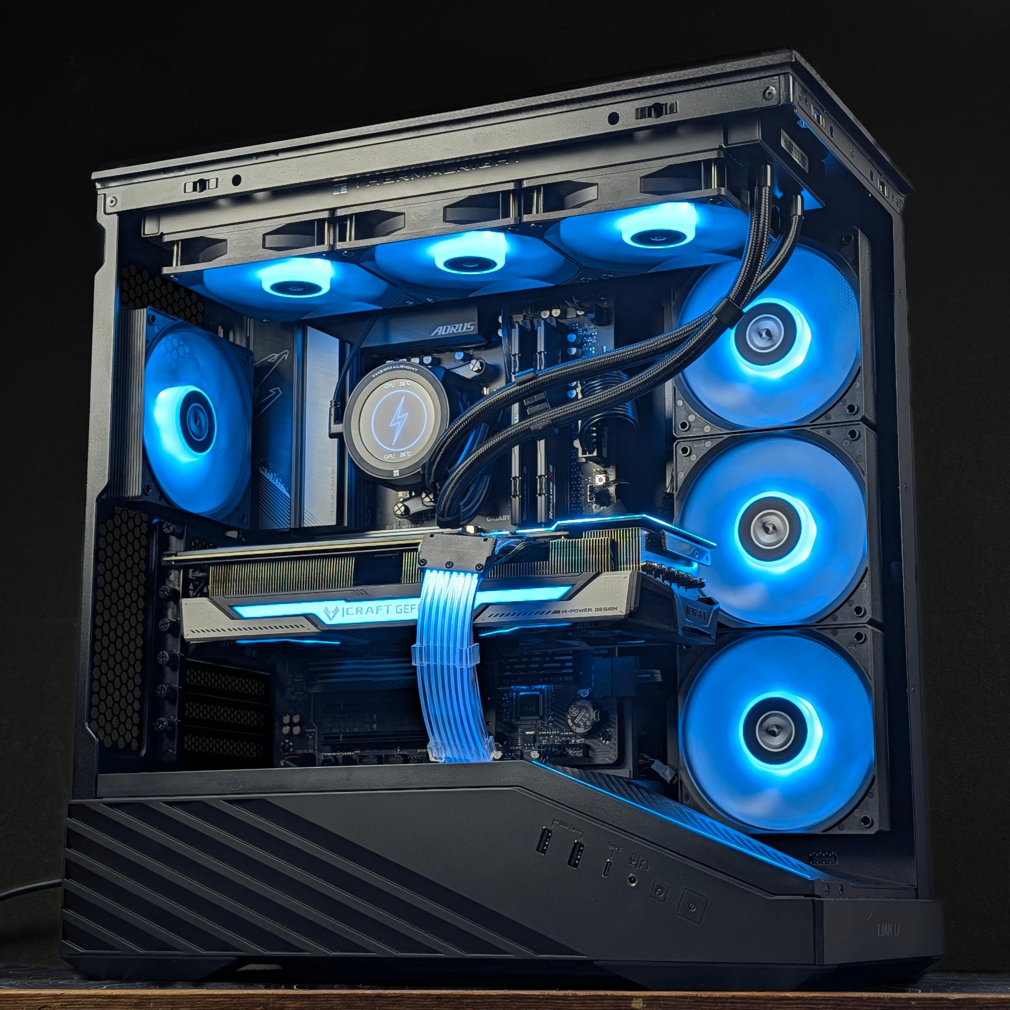 🧊 Ryzen 7 7700 • RTX 3080 Ti 12GB • 32GB DDR5 • 2TB SSD • Gaming PC