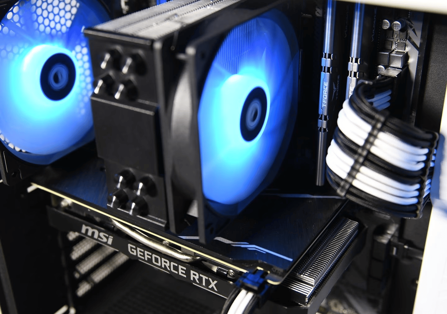 ◻️◼️ AMD Ryzen 5 3600 // MSI Ventus 2X RTX 2060 6GB // Vulcan Z 16GB 3200MHz | Mid-Range Gaming PC