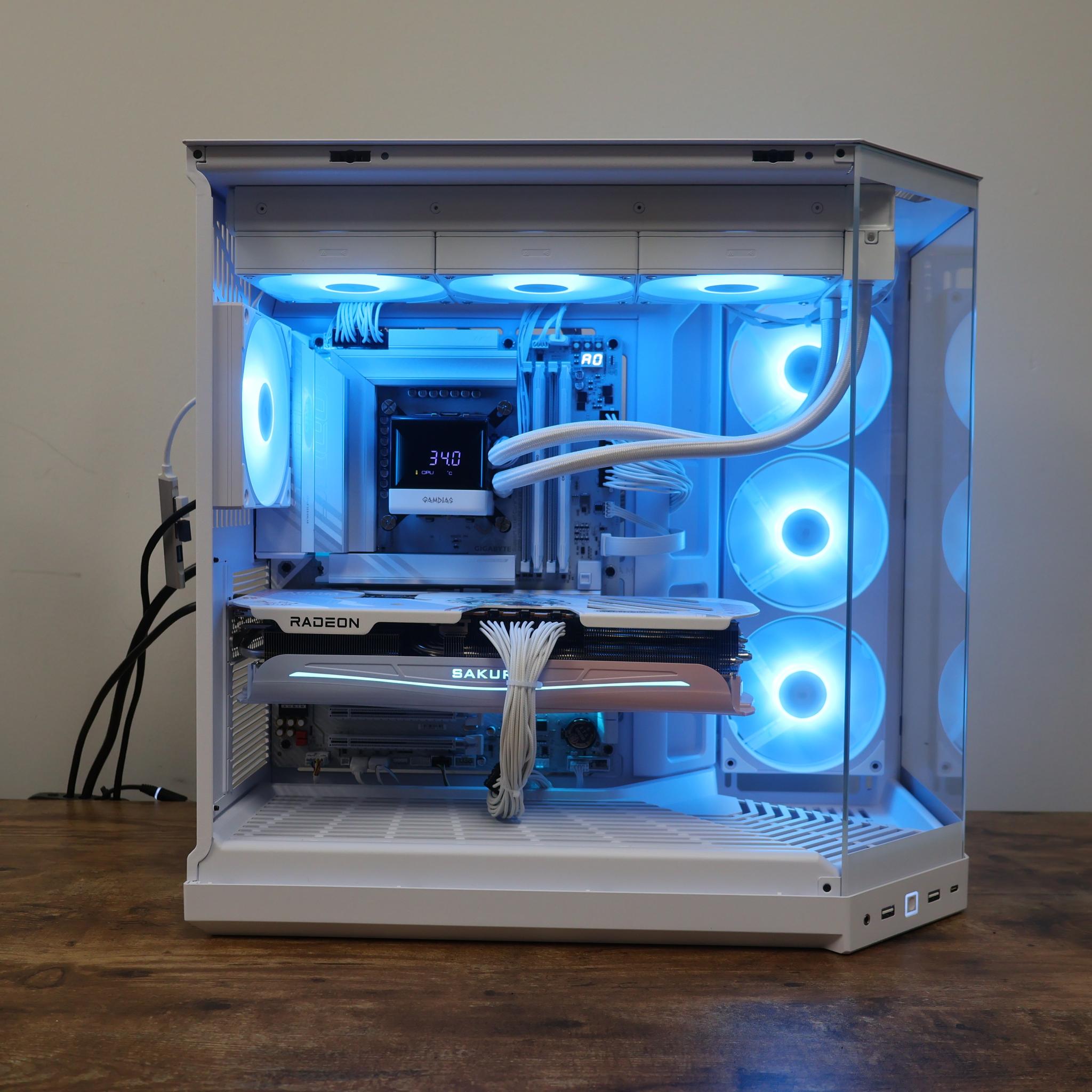 Yeston Sakura RX 9070 XT Gaming PC – Intel 270K | 32GB DDR5 | 2TB M.2 | 1440p / 4K Gaming