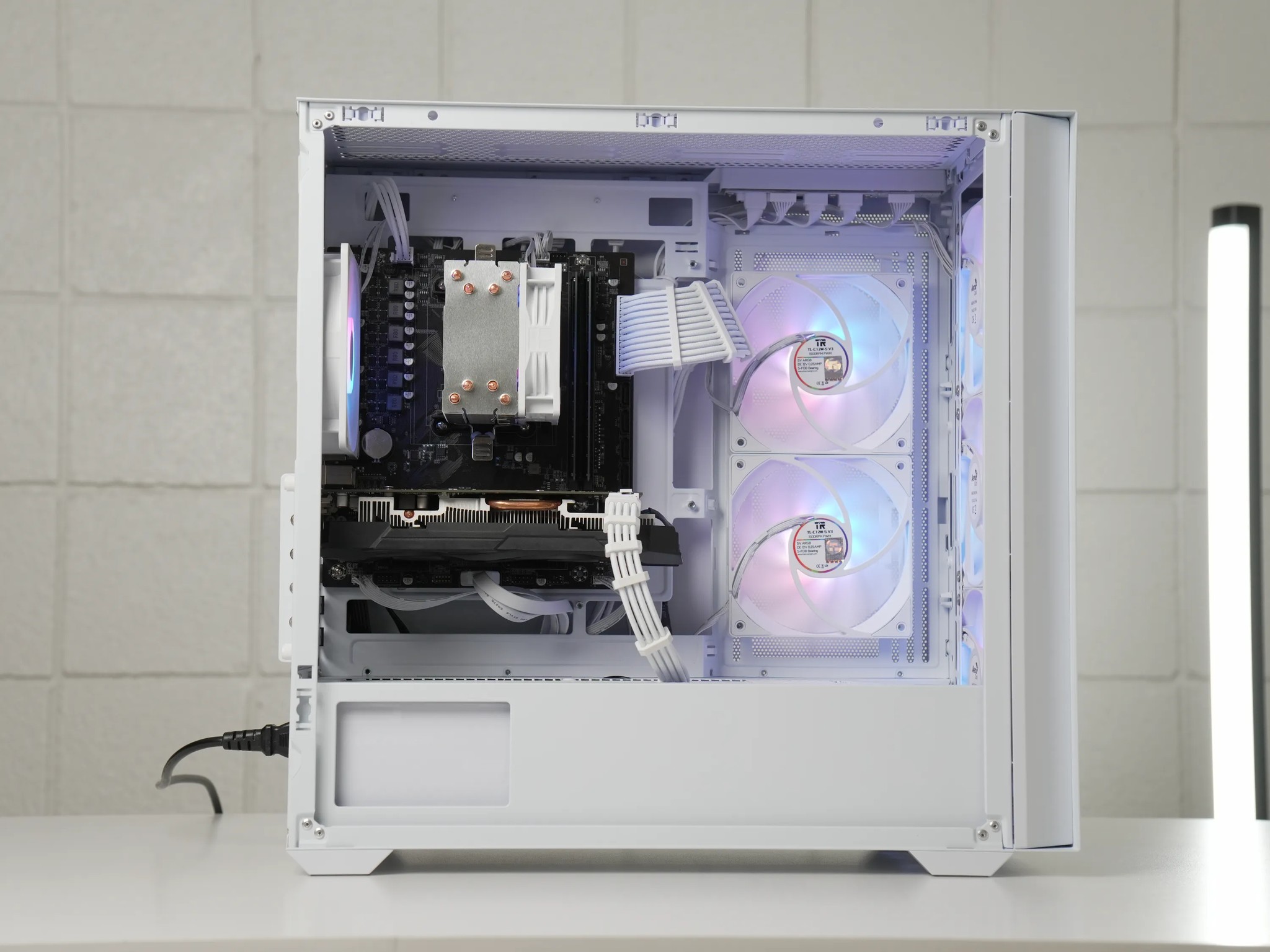 Budget 1080p Gaming PC | GTX 1660 SUPER | RYZEN 5 2600X | 32GB RAM | 1TB SSD | Windows 11 |