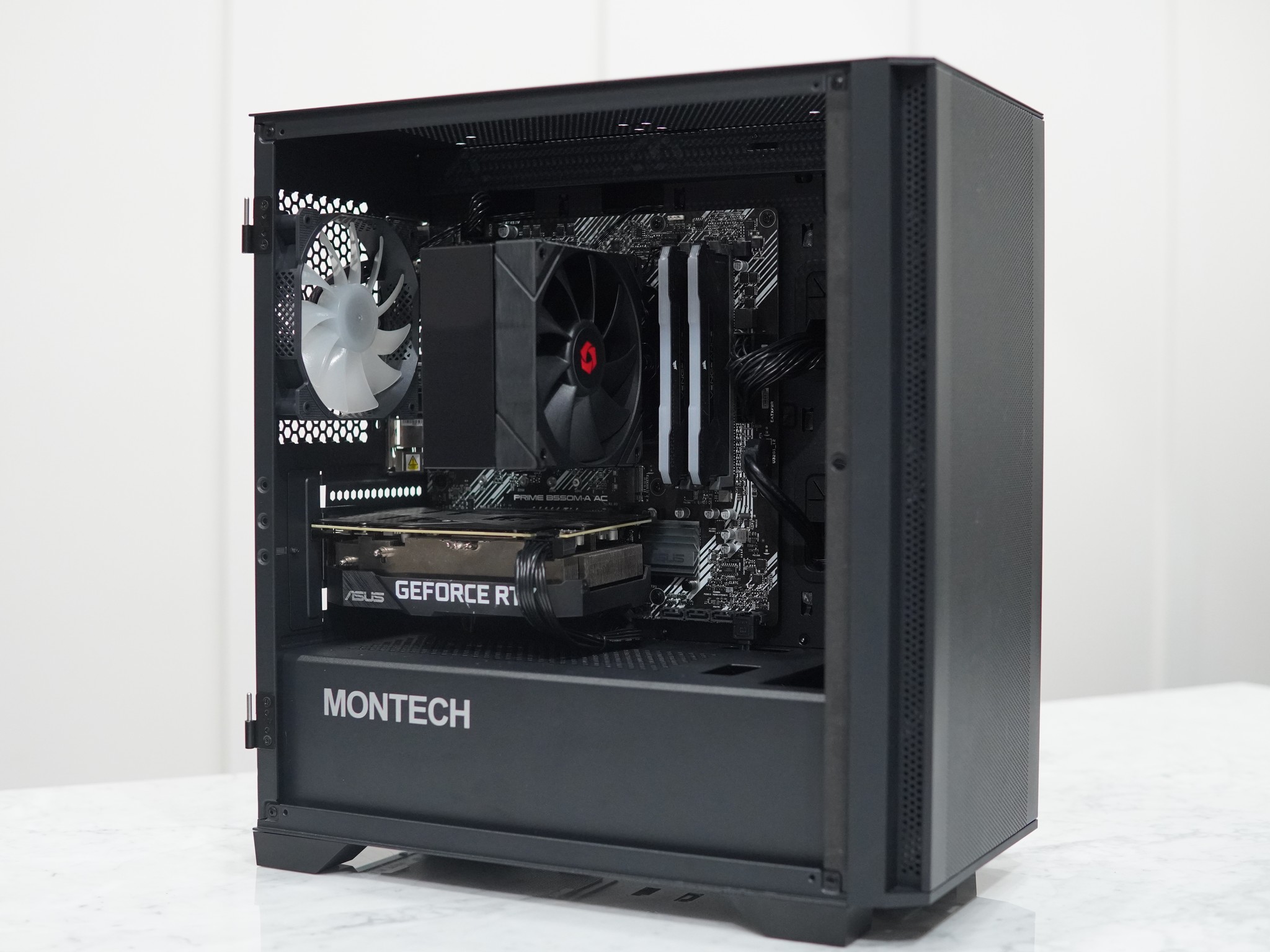 RTX 3060, Ryzen 5 5500 Gaming PC