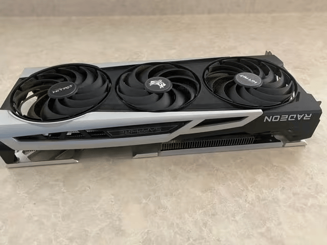 Sapphire Nitro+ Radeon RX 6700XT