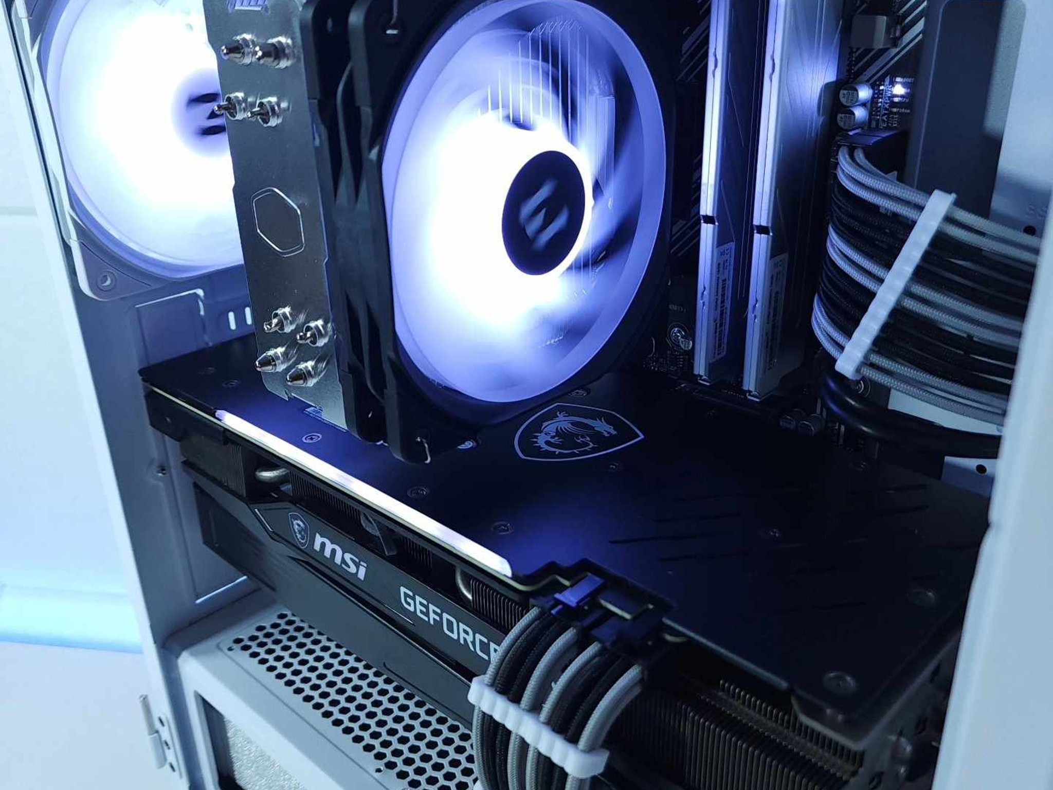🤍RTX 3070 || Ryzen 5 5600GT || 1TB M.2 NVMe SSD || 32GB 3200MHz || 1080p/1440p Gaming Computer