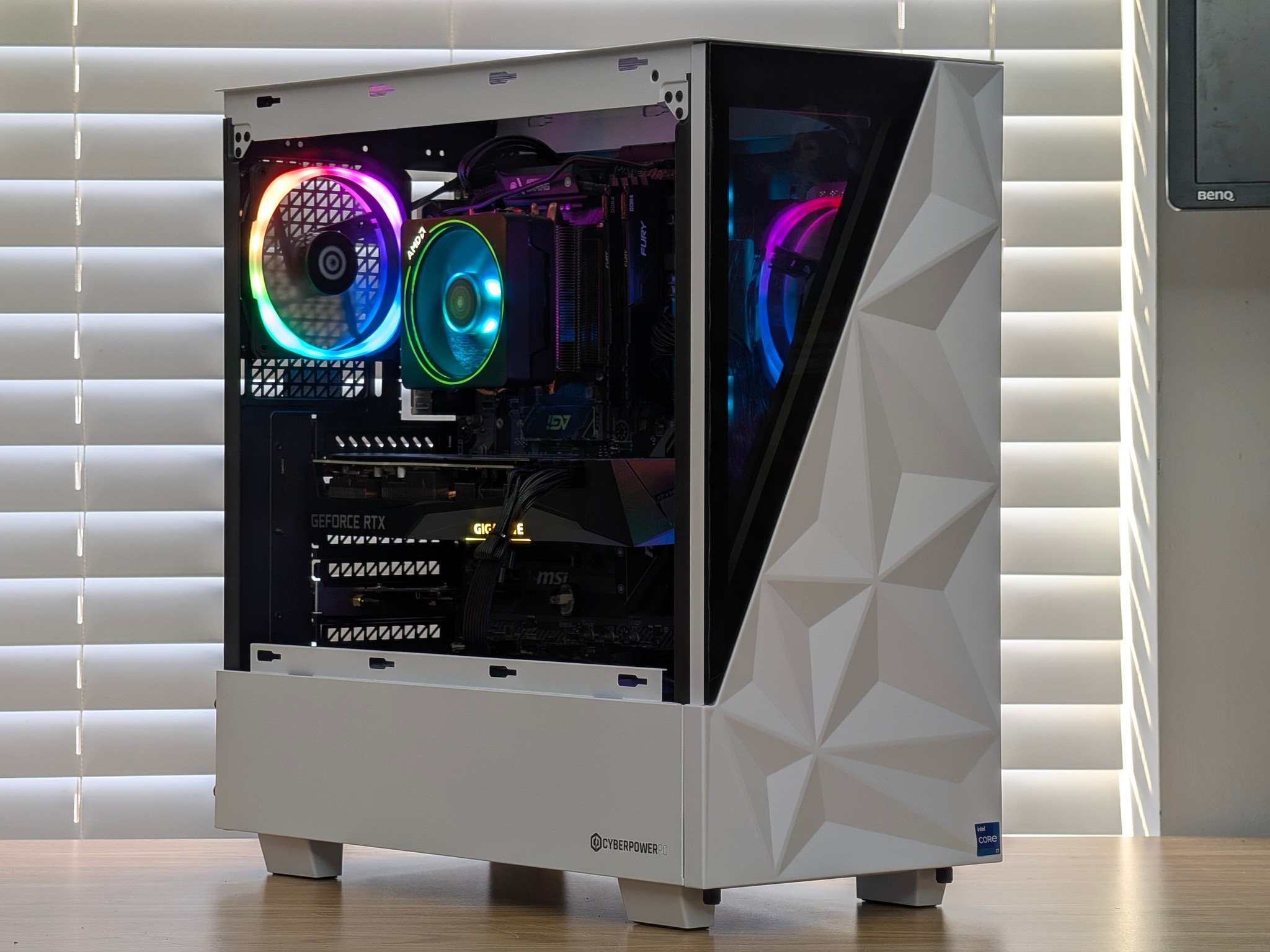 🌈⚪Ryzen 7 3700x | RTX 3070 | 32GB DDR4 | 1TB SSD | Gaming PC⚪🌈