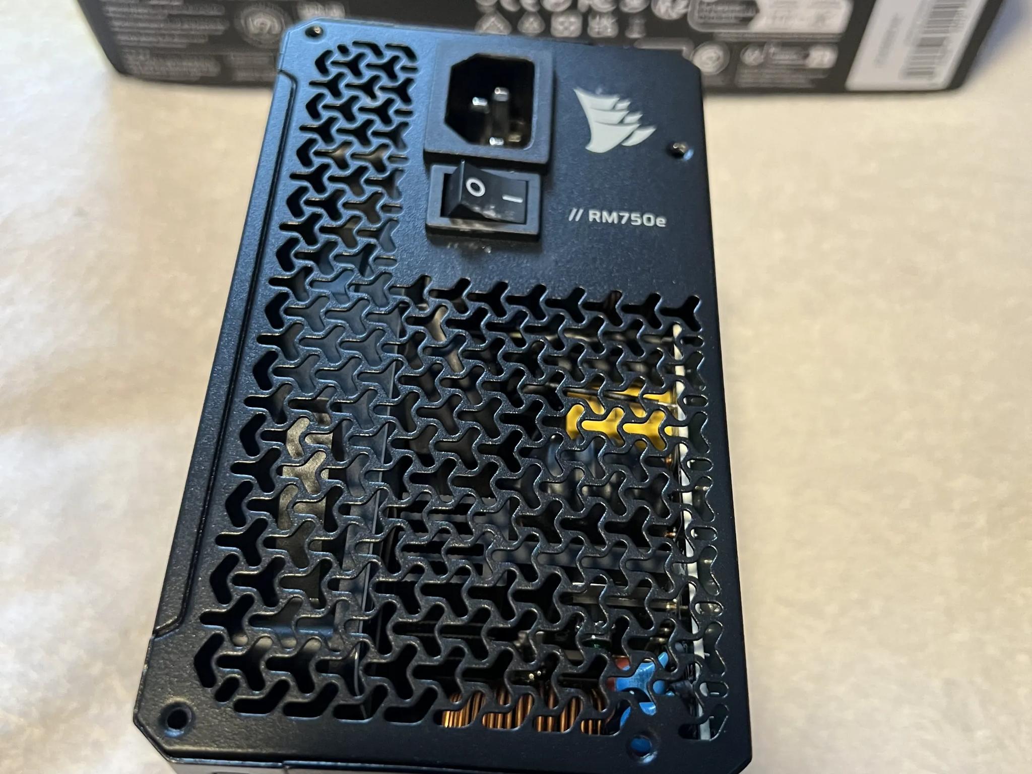 Corsair RM750e (2025) Fully Modular Low-Noise ATX Power Supply