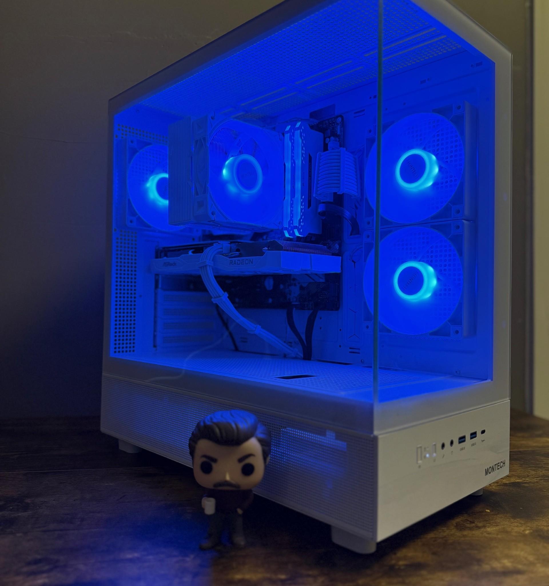 Custom Whiteout Entry Level Gaming PC