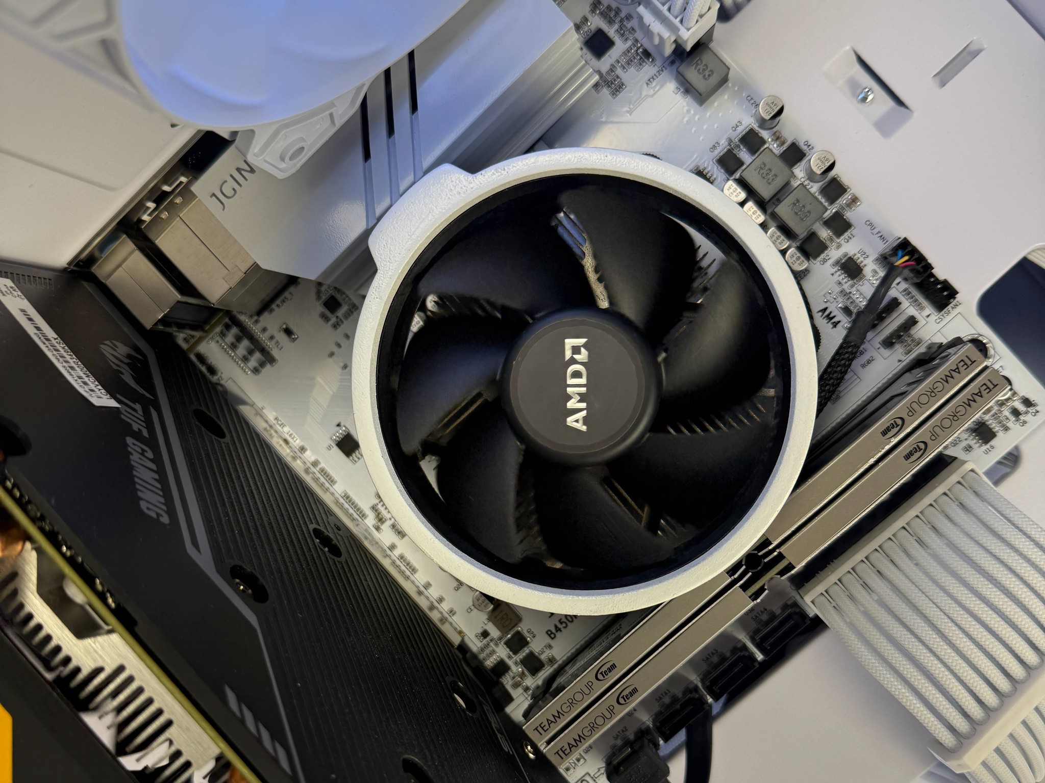 ❄️Icebound❄️ | 1080p Gaming PC | Ryzen 5 2600 | Asus GTX 1660 Super | 16GB DDR4 3200MHz