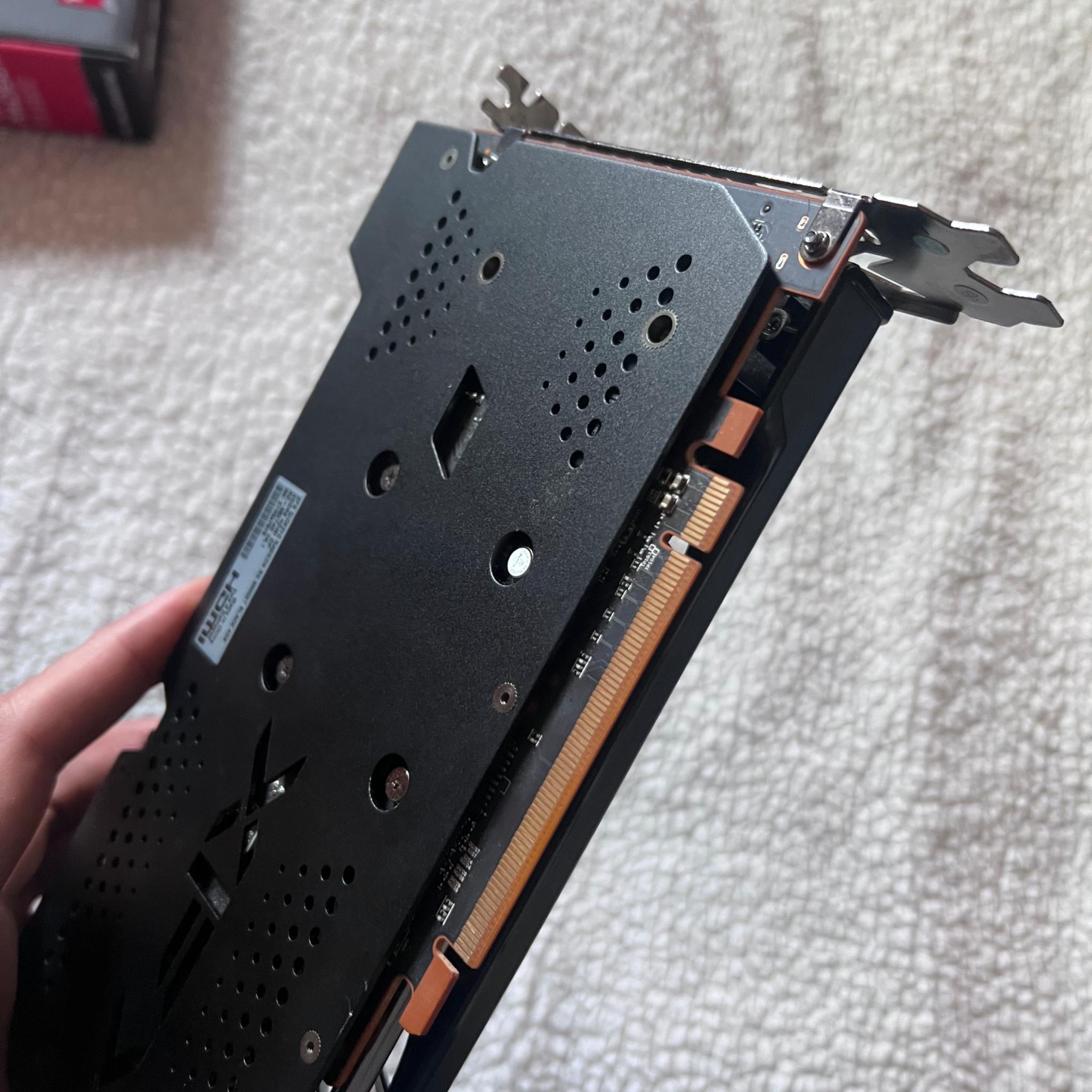XFX Speedster QICK210 Radeon RX 6500XT 4GB