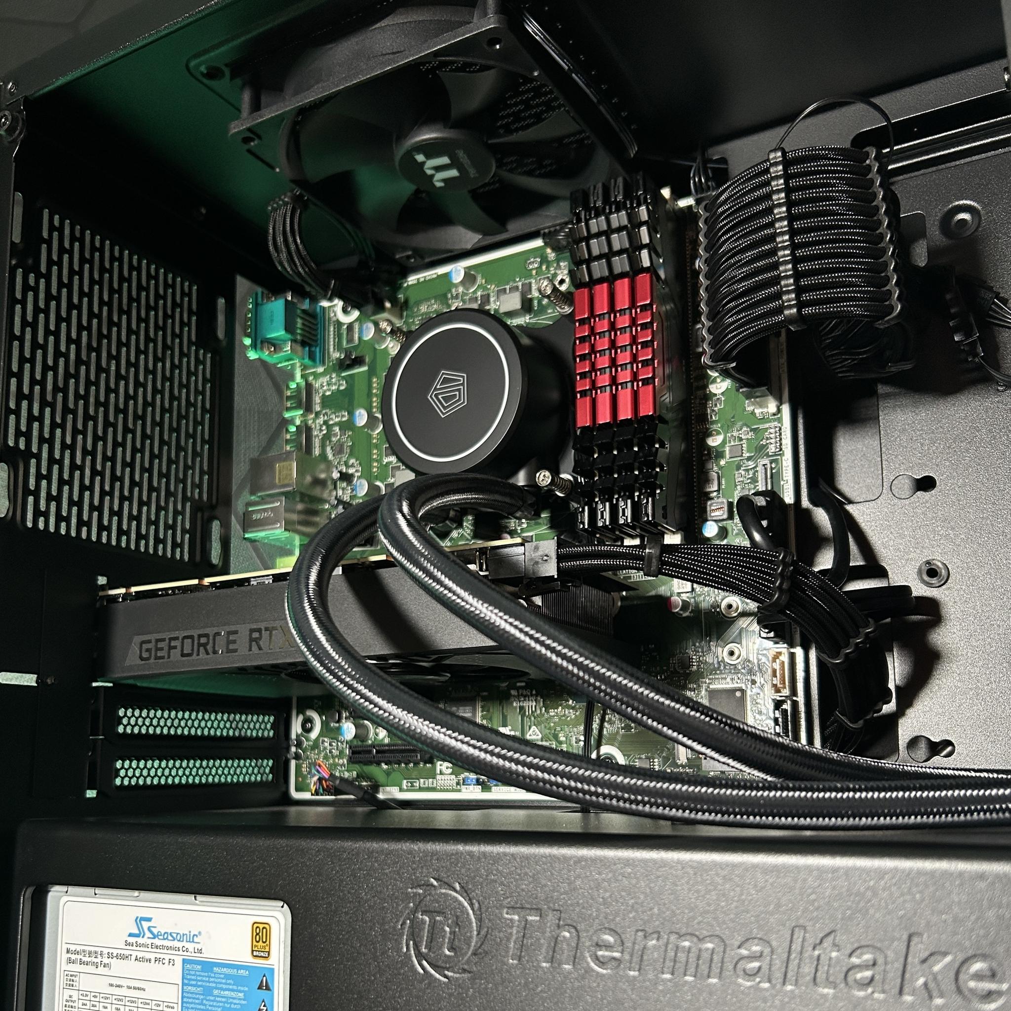 💻USED TECH DEALS💻 RTX 3060 12GB / Intel Core i7 8700 / 240mm AIO / 512GB SSD / 32GB RAM / WIN10