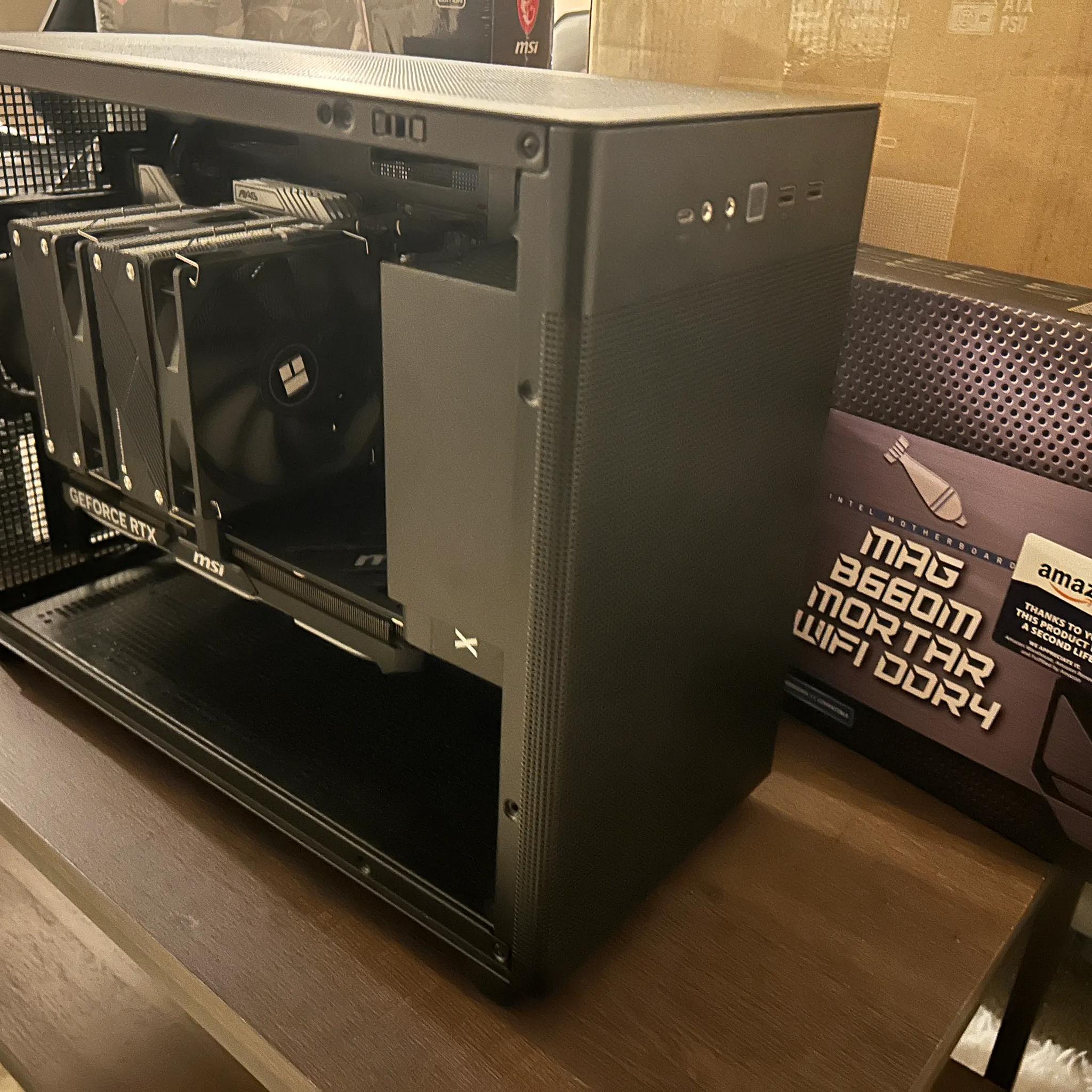 Intel Core i5 13400F, Nvidia MSI RTX 4070 oc, 32GB RAM, 500GB MSI SSD NVMe, Corsair PSU 850W