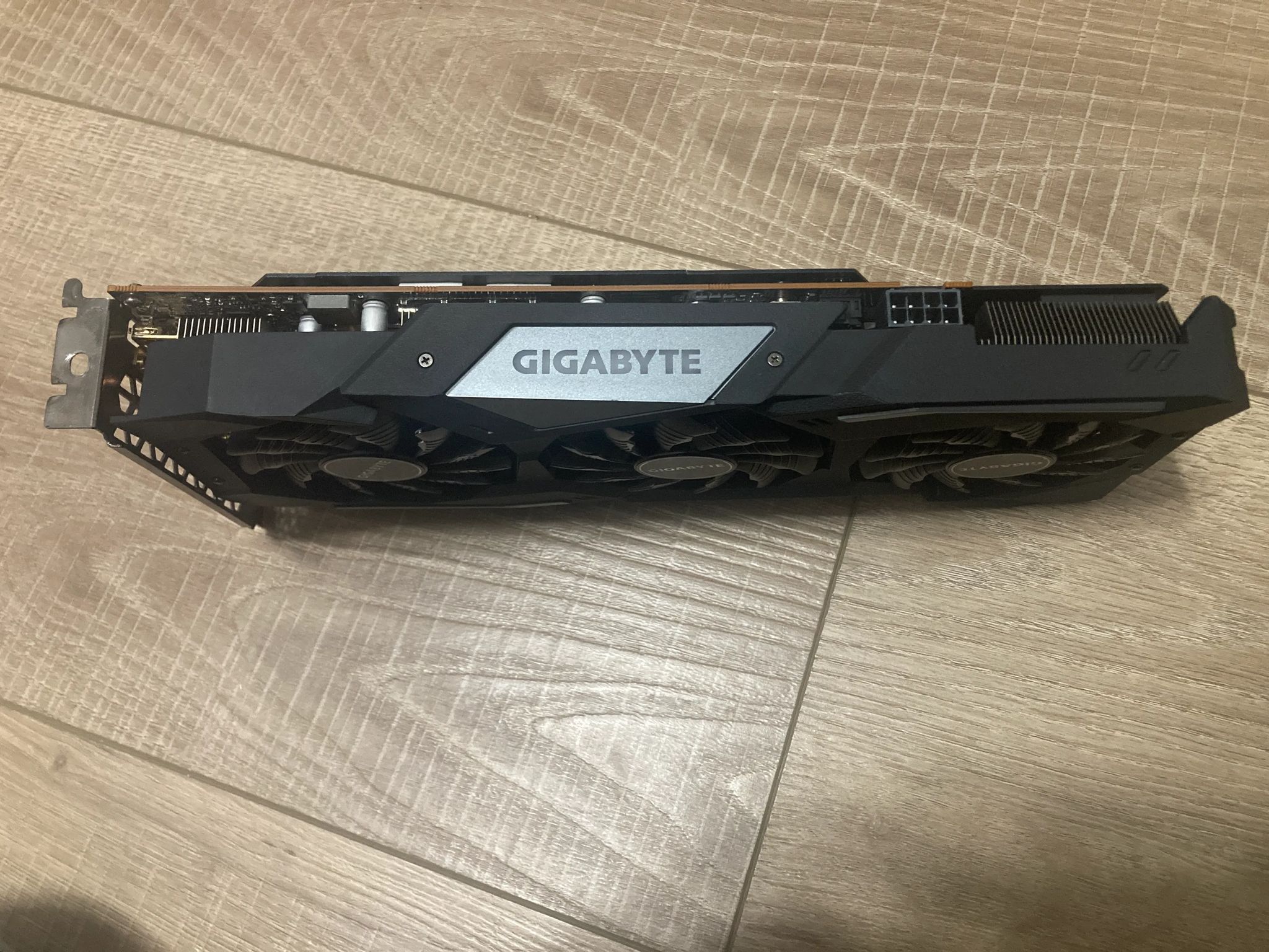 AMD RX 5600XT 6GB (Gigabyte Gaming OC Model)