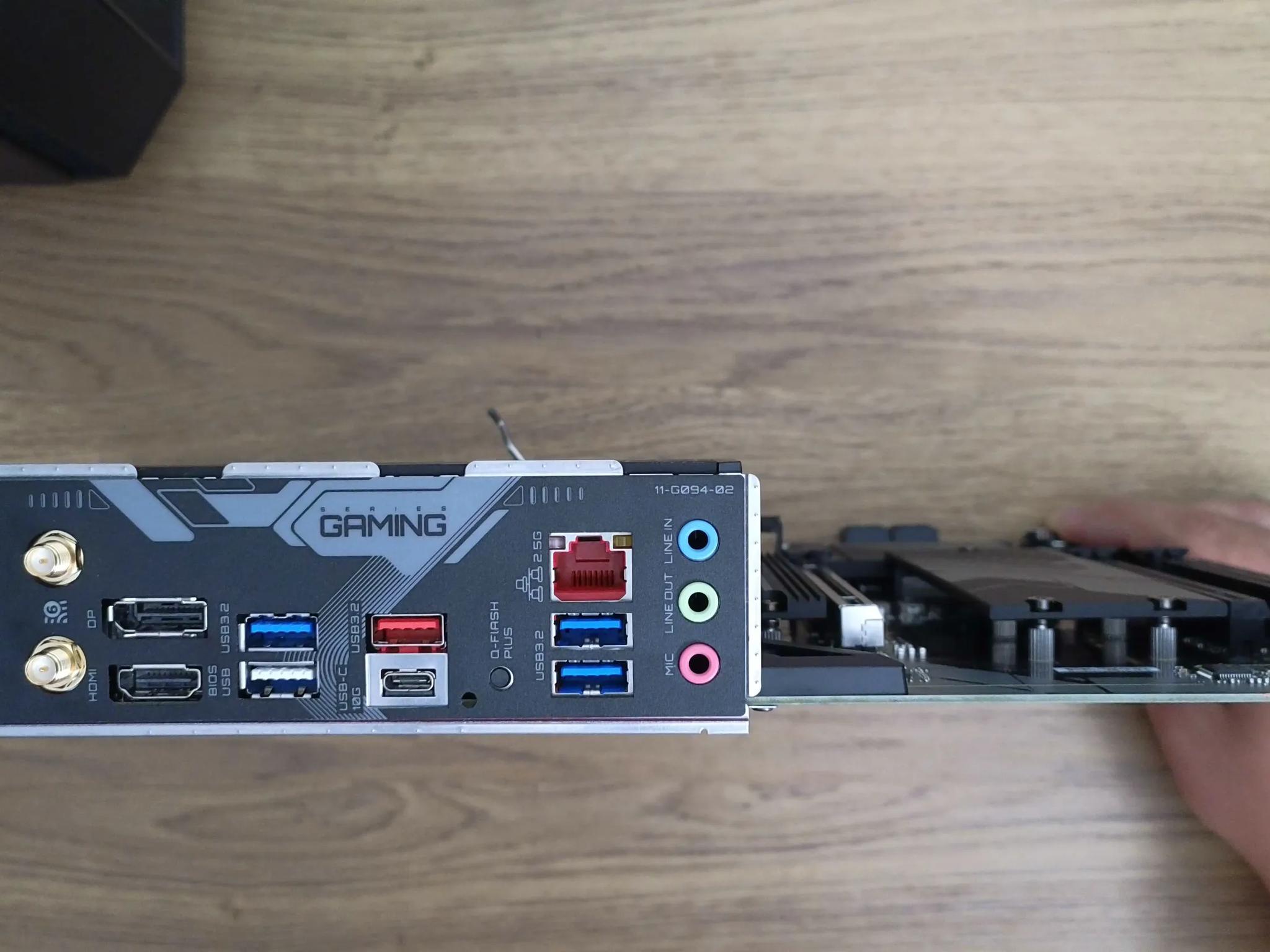 Gigabyte B650 Gaming X AX V2 AMD AM5 7000 8000 and 9000 series