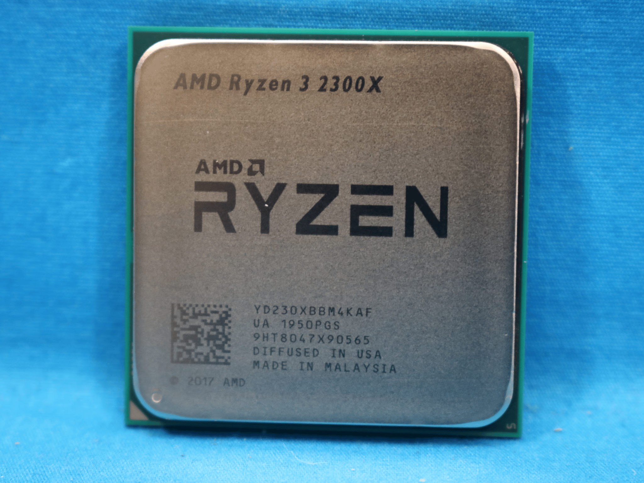AMD Ryzen 3 2300X 3.50-4.00GHz Socket AM4 Quad-Core 8MB Desktop CPU YD230XBBM4KAF