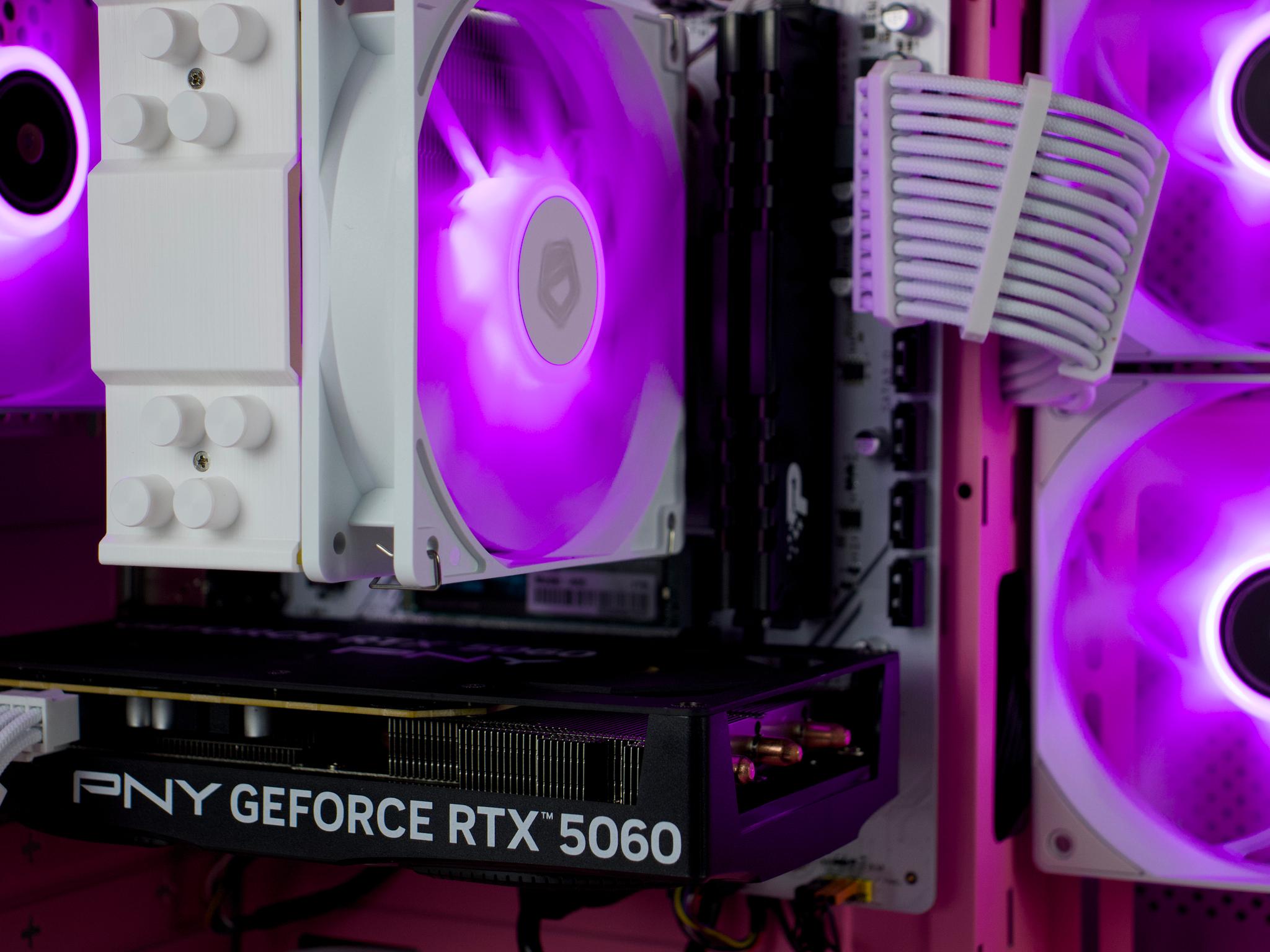 🩷🤍 - Pink Gaming PC - RTX 5060, Ryzen 5 5600X, 32GB DDR4, 1TB SSD - WiFi/BlueTooth🤍🩷
