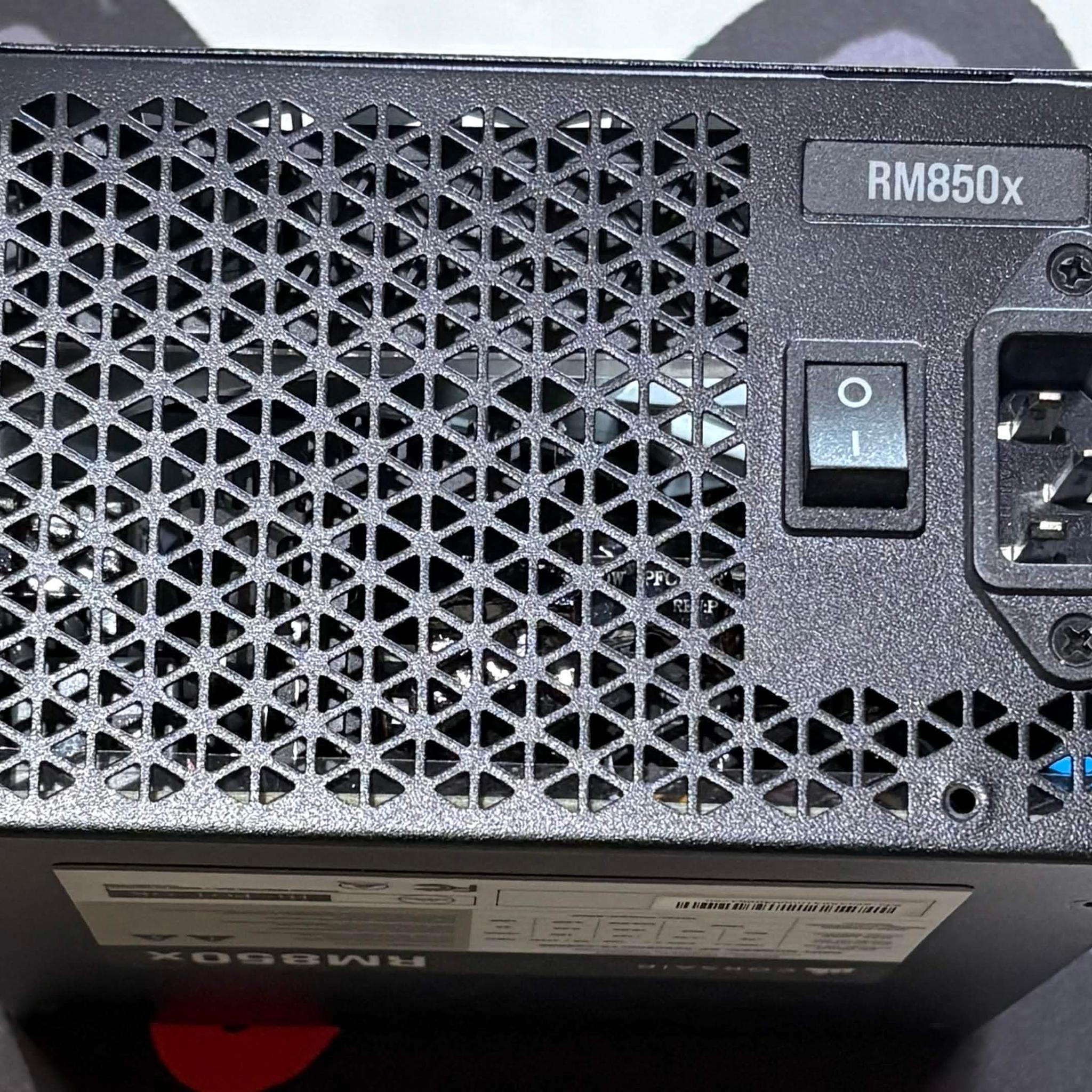 Corsair RM850x 850W 80+ Gold Fully Modular PSU
