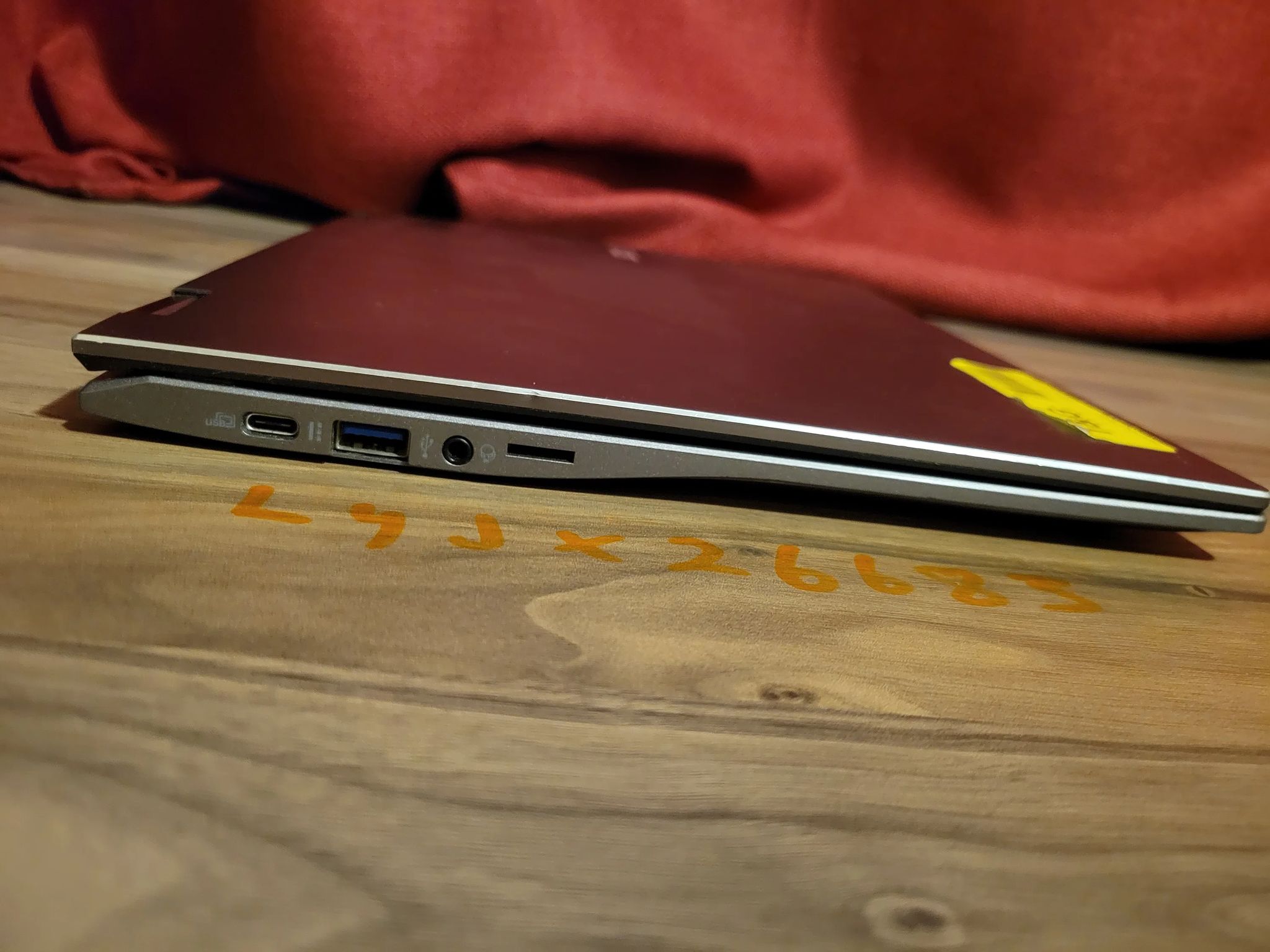 Acer Chromebook Spin 713 - intel i5 - 256gb ssd - 13.5" 2k Touch Screen