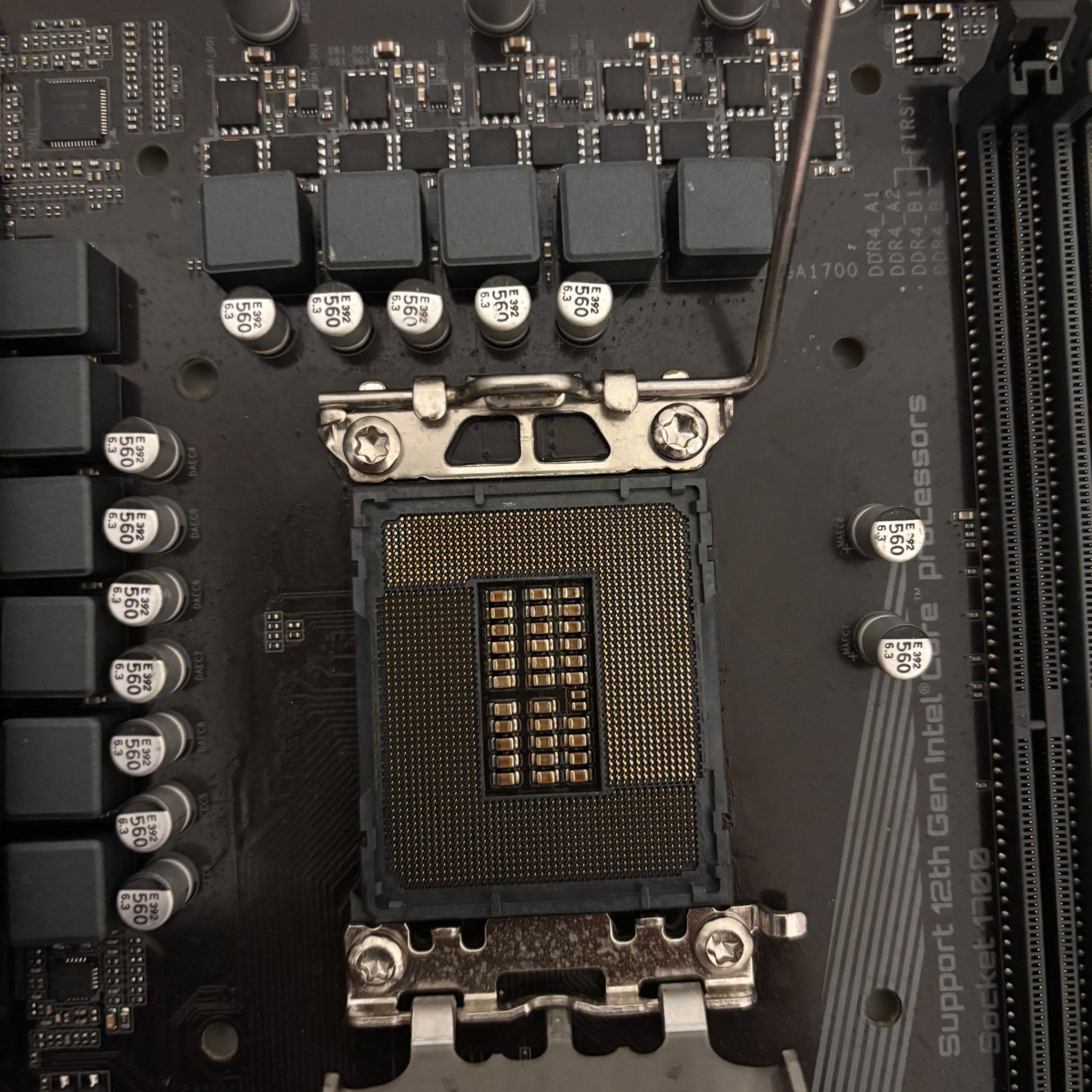 GIGABYTE B660 DS3H AC DDR4 (LGA 1700/ Intel/B660/ATX/DDR4/ Dual M.2/ PCIe 4.0)