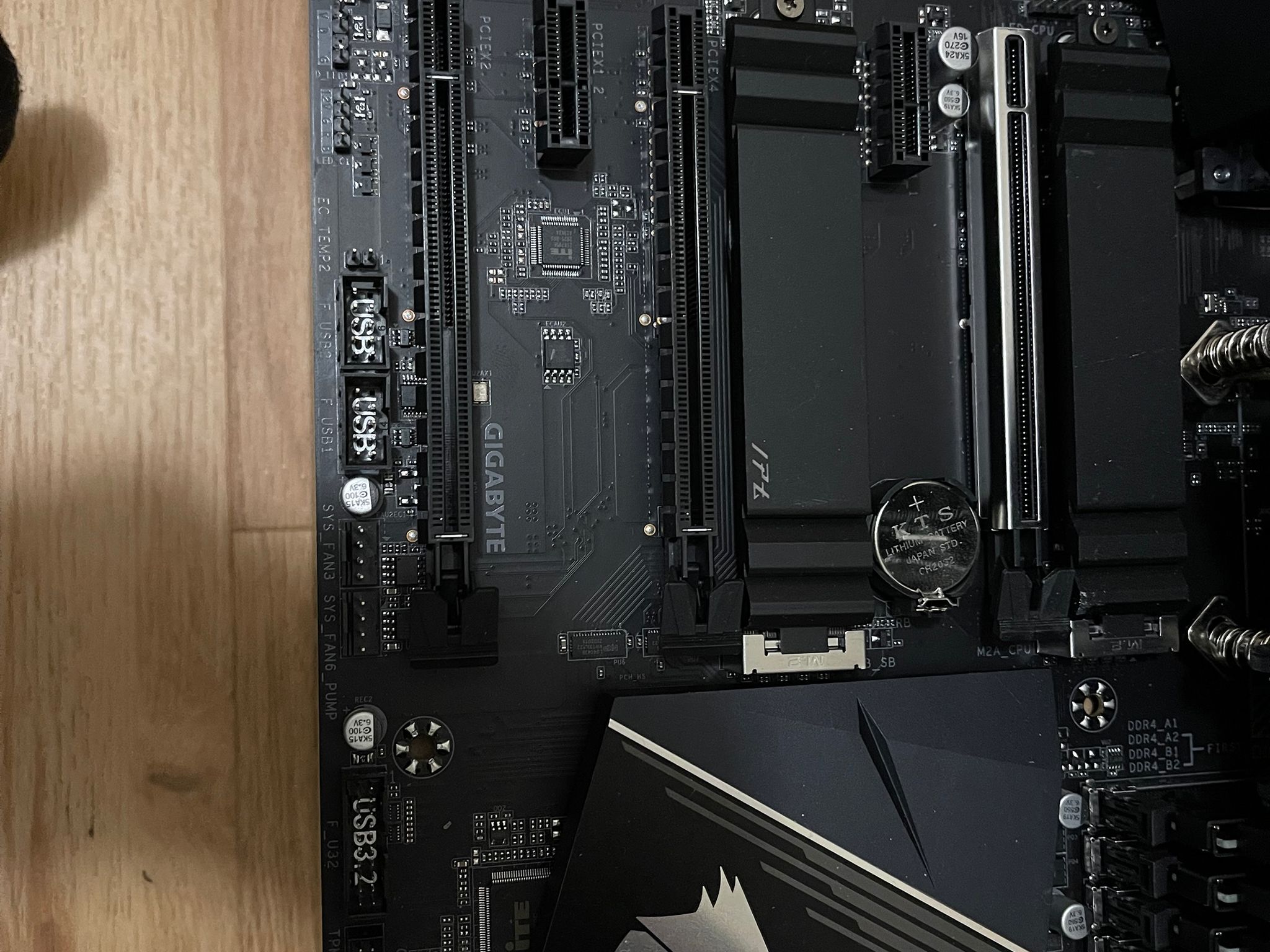 GIGABYTE B550 AORUS PRO AC With Ryzen 1700x, 32GB Ram