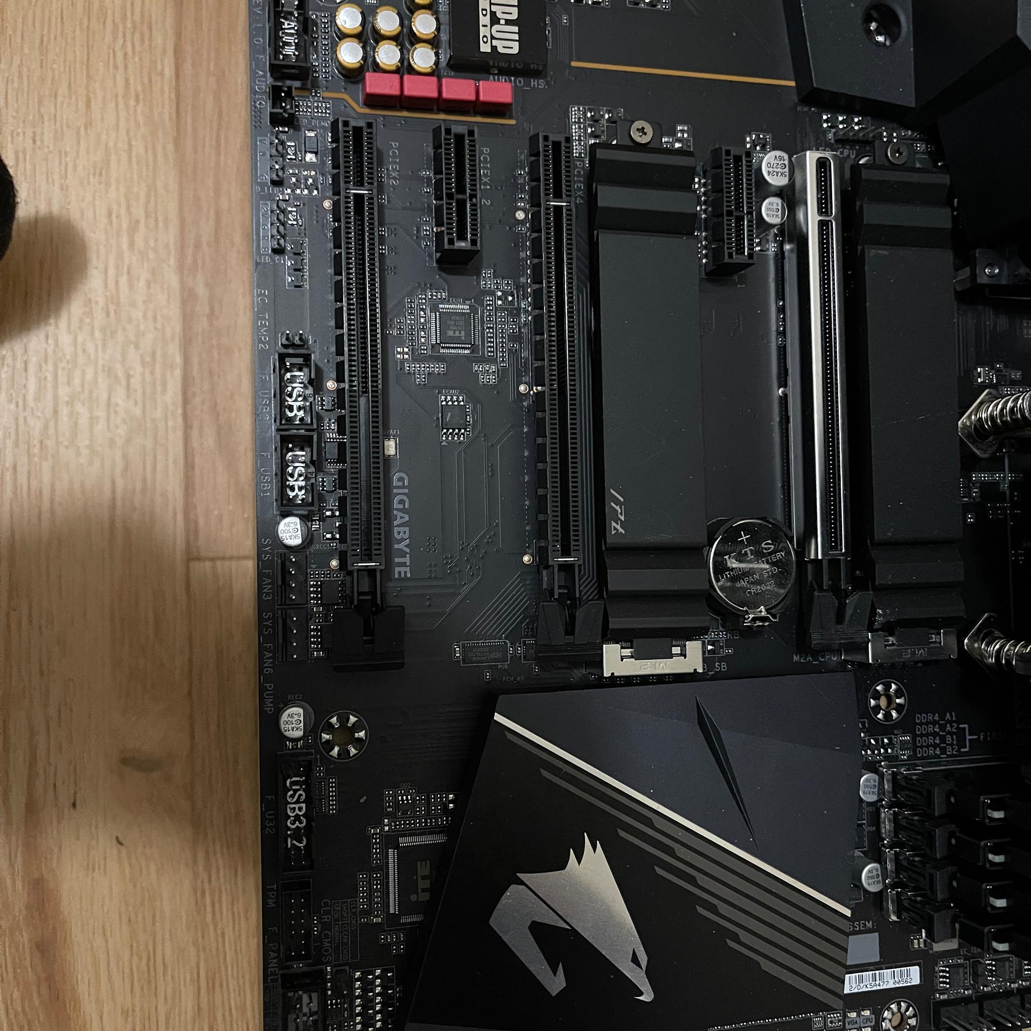 GIGABYTE B550 AORUS PRO AC With Ryzen 1700x, 32GB Ram