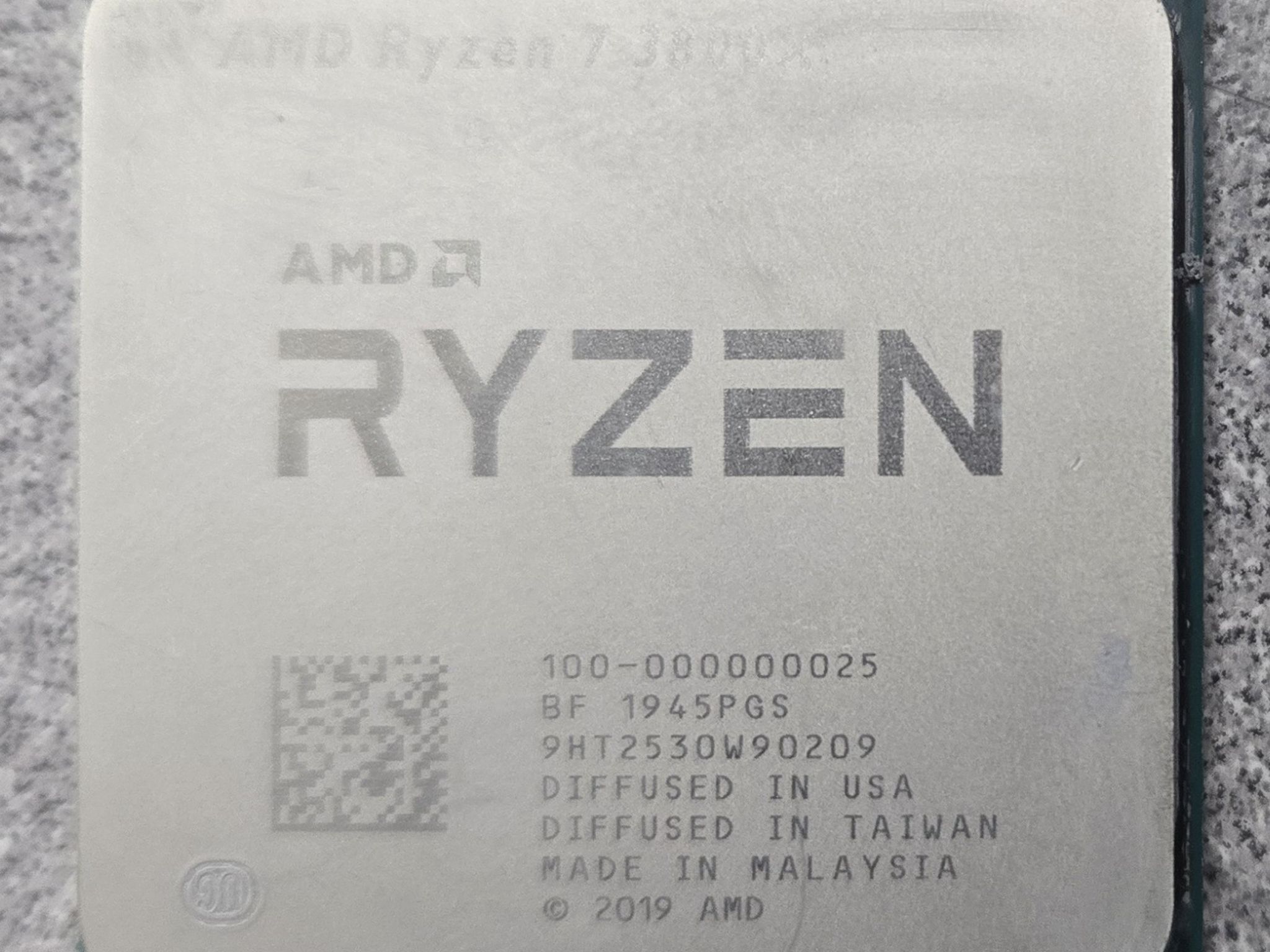 AMD Ryzen 7 3800X