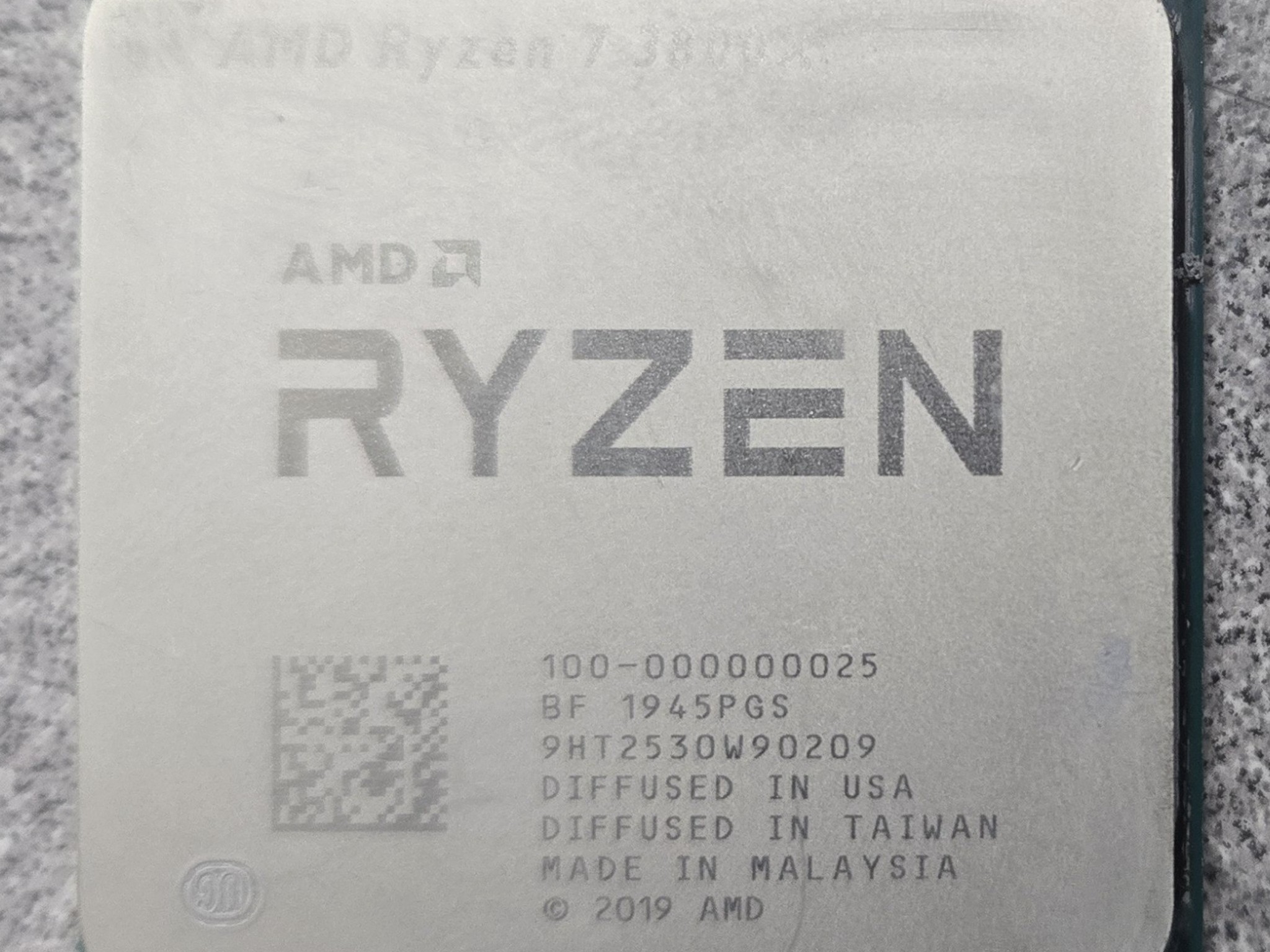 AMD Ryzen 7 3800X