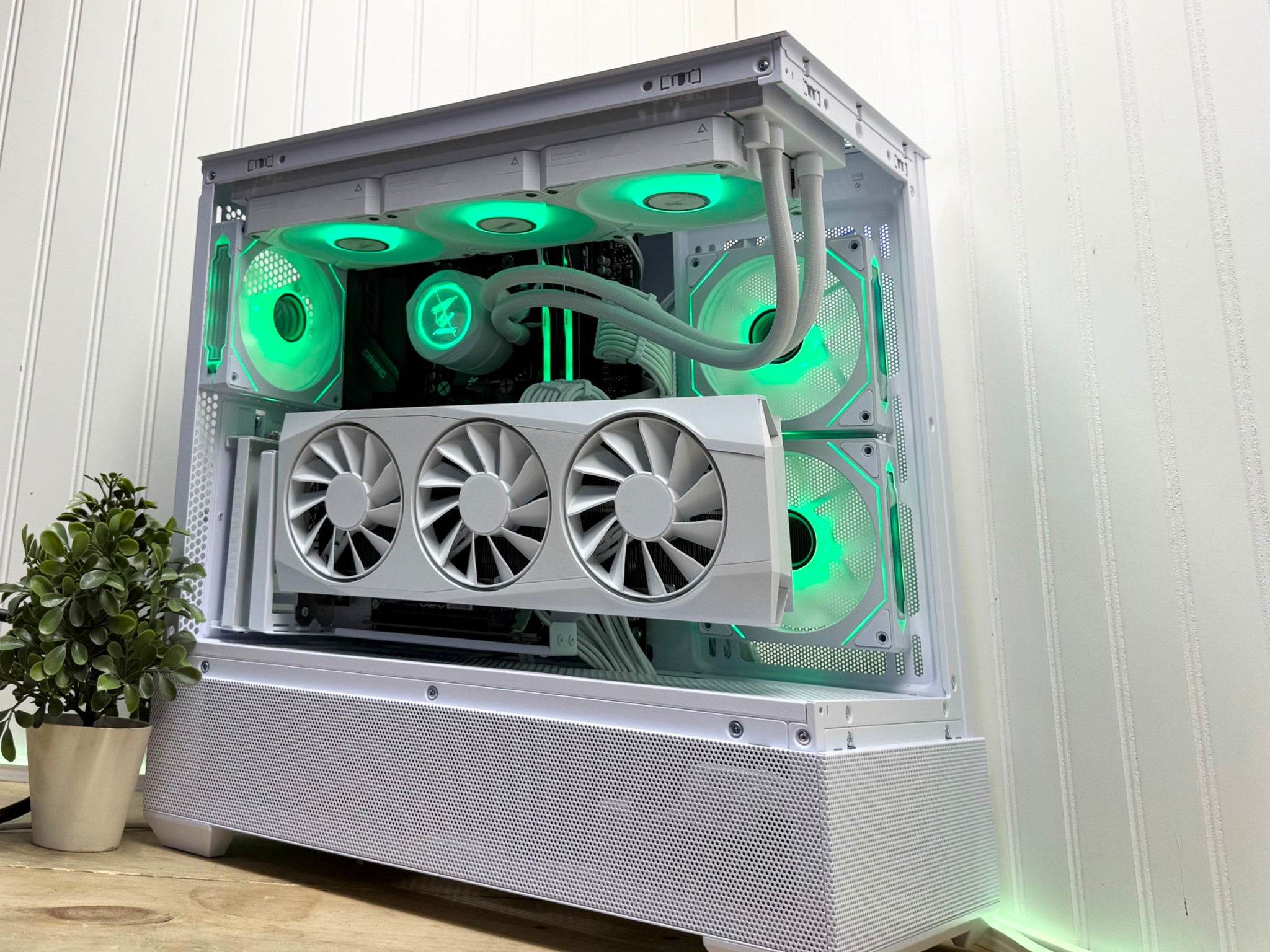 SALE 🧊ARK ANGEL 2.0🧊1440p/4k 7700x/9070XT/B850/32GDDR5/800w psu/2TB NVME