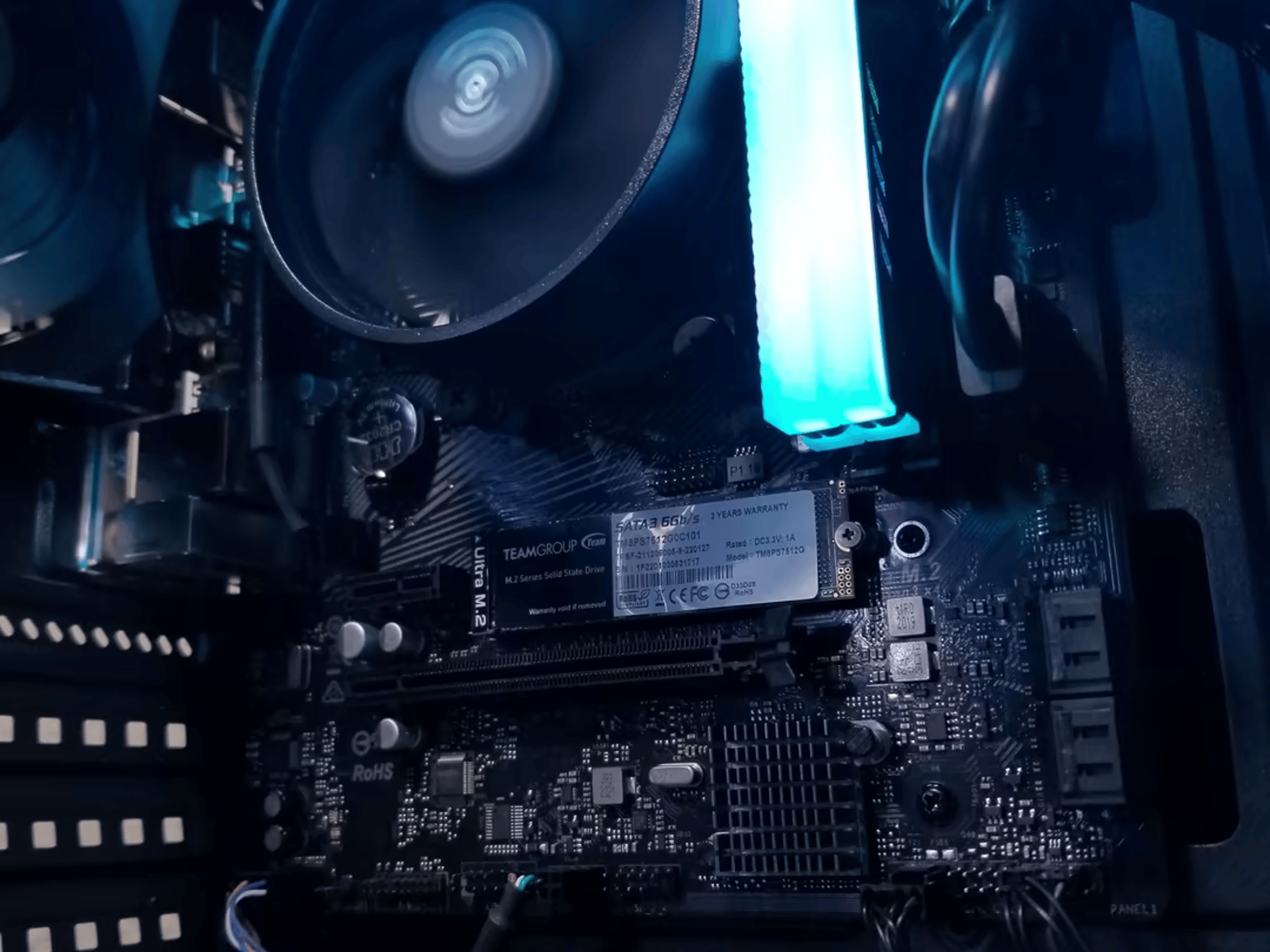 AMD Ryzen 5 5600G /w Radeon RX Vega 7 // 16GB 3200MHz // 512GB M.2 SSD