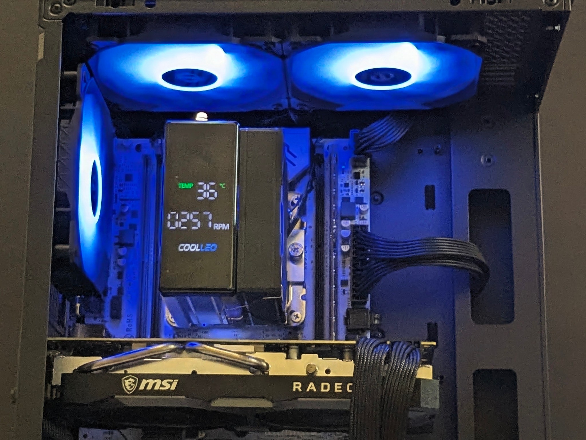 シャチ  ⚫⚪1080p👑⚫⚪RX 5700XT⚫⚪16GB DDR4⚫⚪Intel (8-cores/16-threads)⚫⚪1TB SSD/HDD⚫⚪Windows 11⚫⚪ Wi-Fi