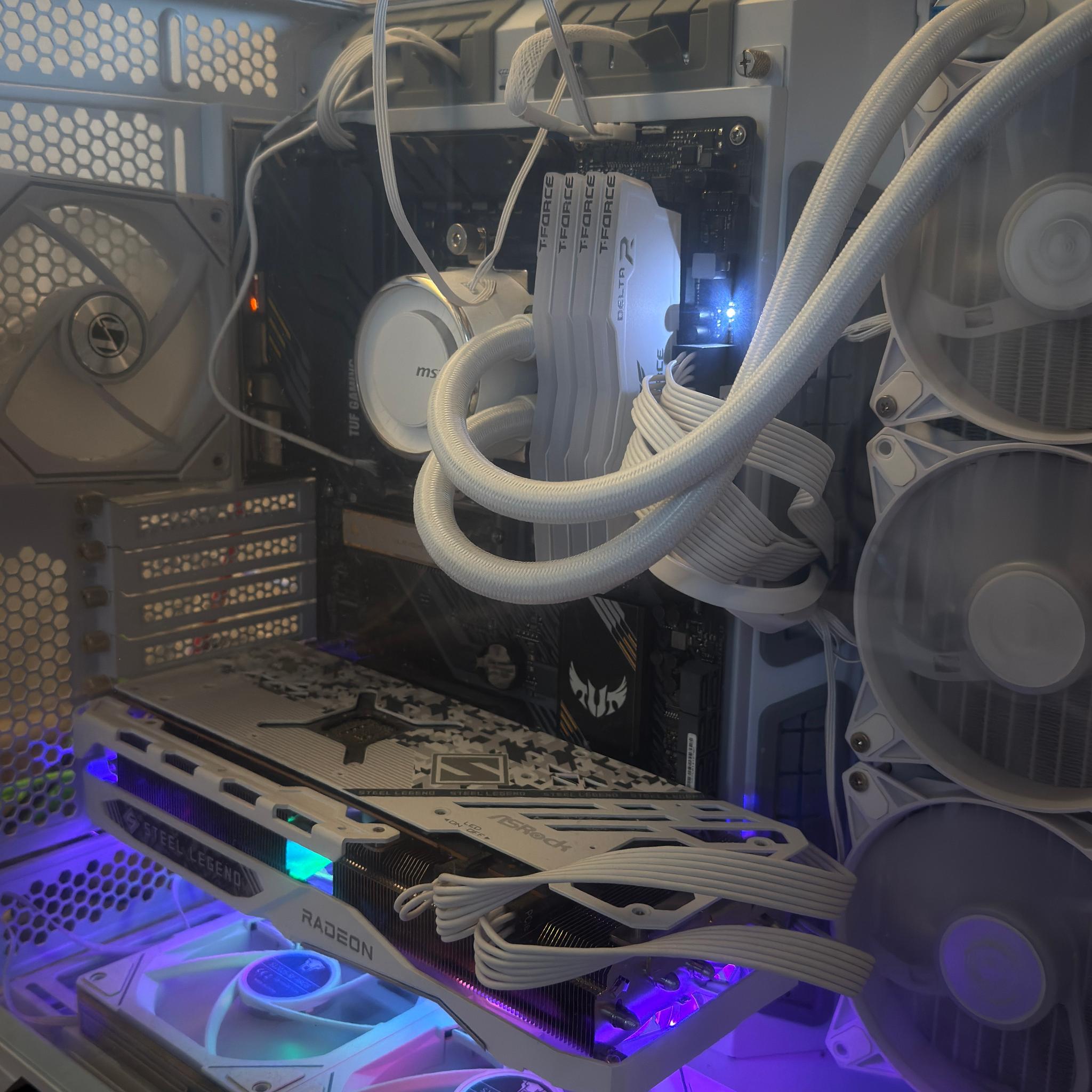 Radeon RX 7800 XT Custom Gaming PC - Ryzen 9 5900X