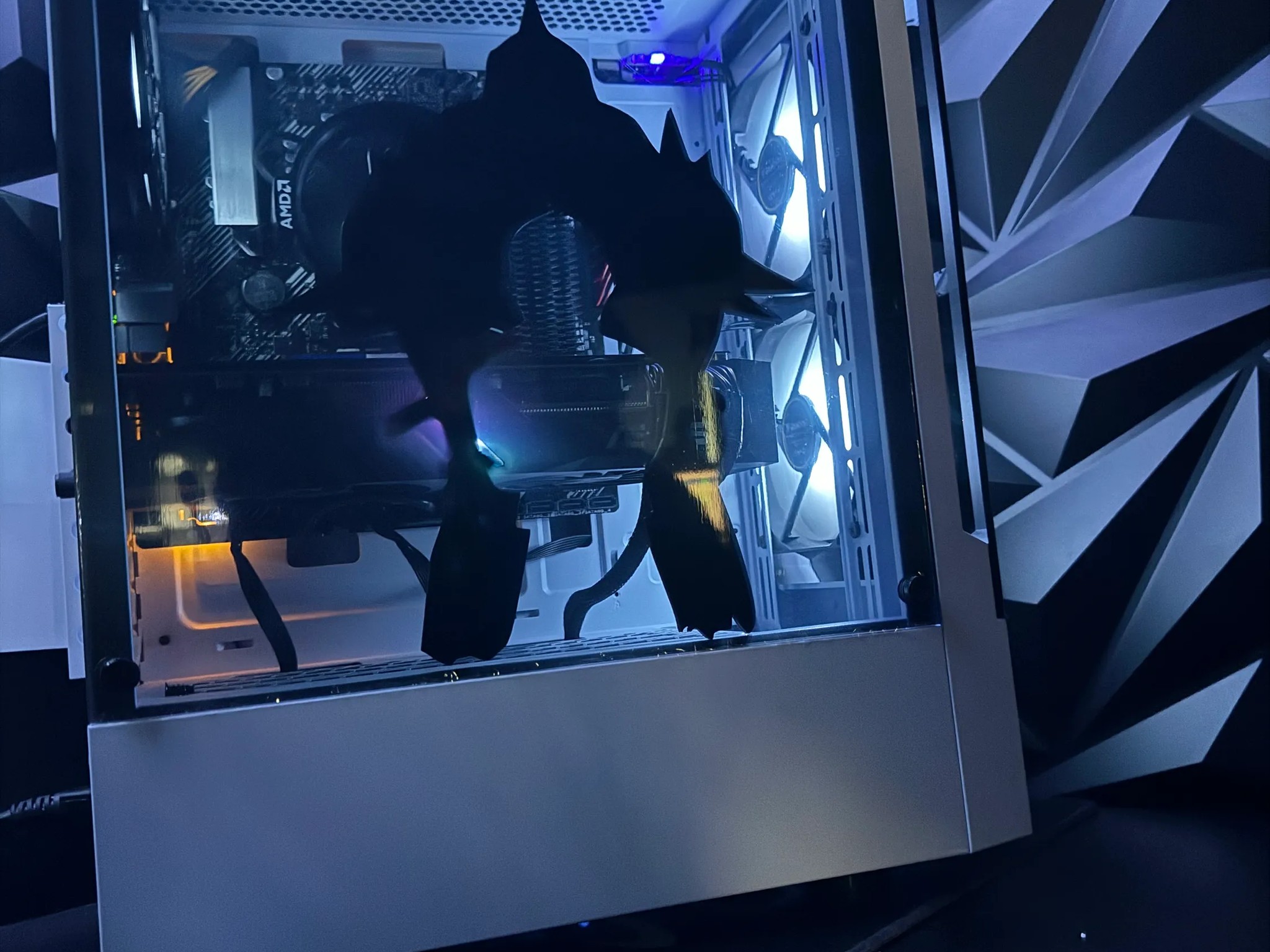 5700XT 🦾Full Metal Alchemist Build🦾Ryzen 5500