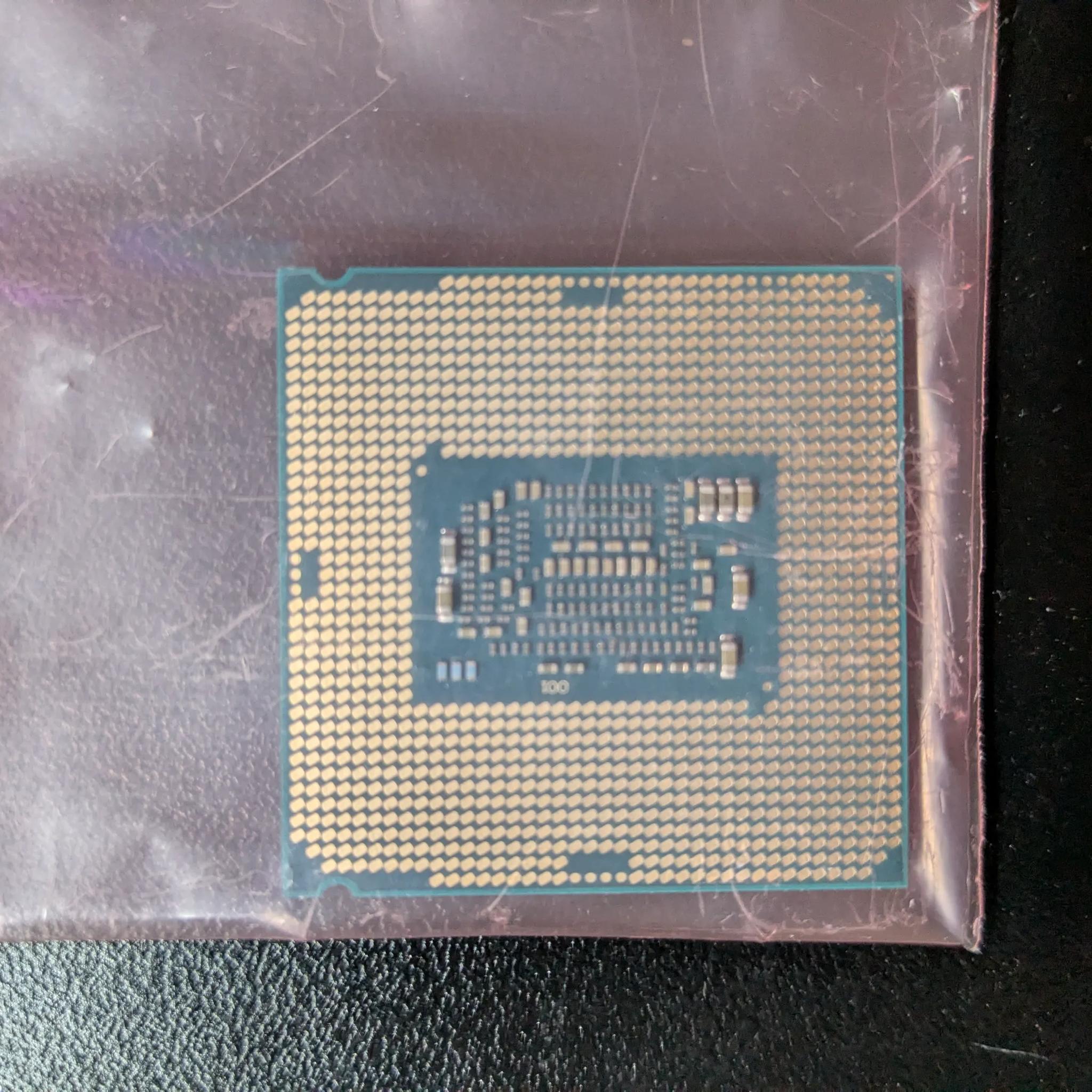 Intel i3-8100 Quad Core (4c4t) 3.6GHz LGA 1151v2